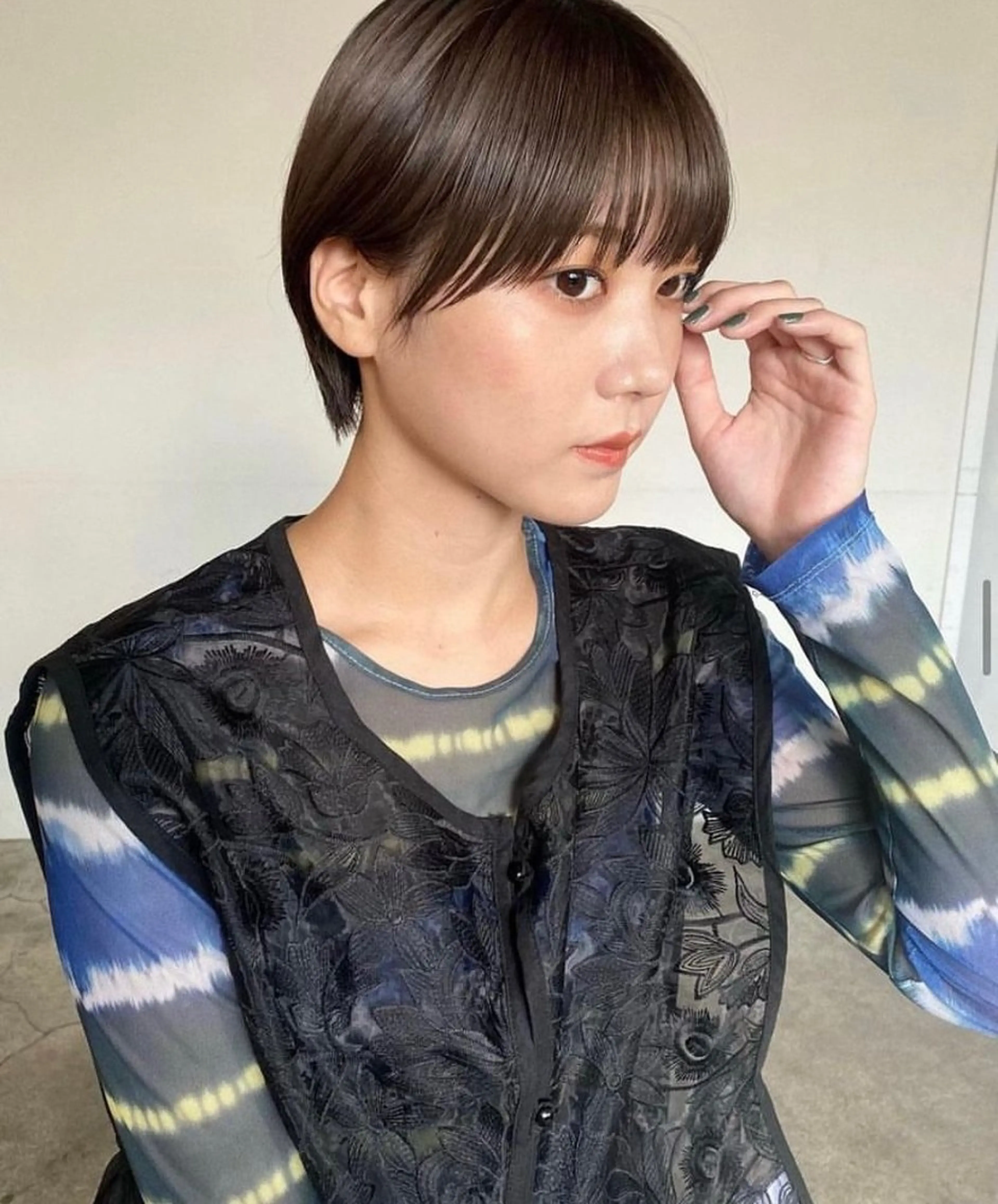 ショート 黒染め落とし ムラ修正　ハイトーンのヘアスタイル