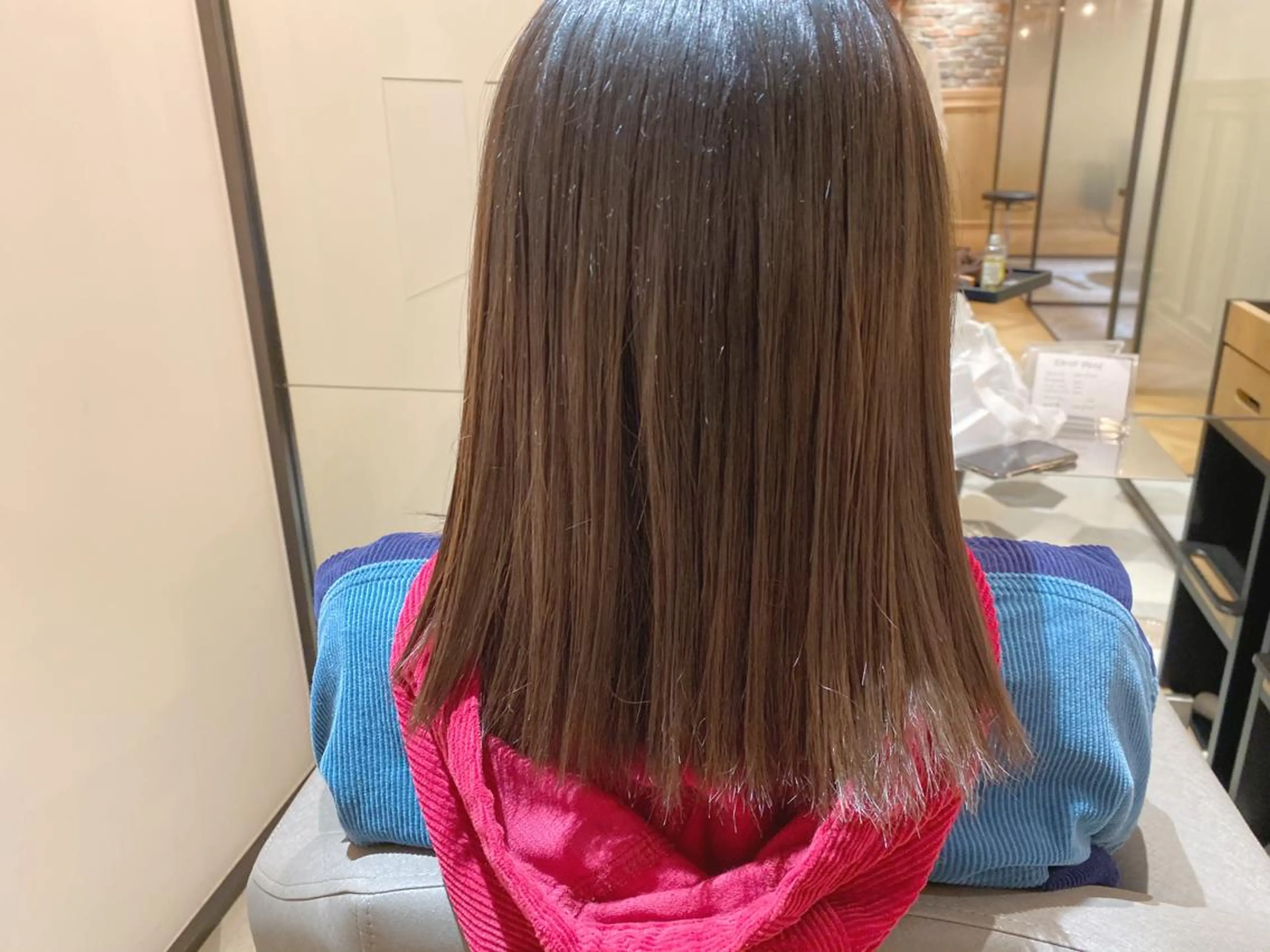 ミディアム カラー ブリーチ グラデーションカラー ブリーチなしカラー 🌈🌸あおき みちる🌟💗のヘアスタイル