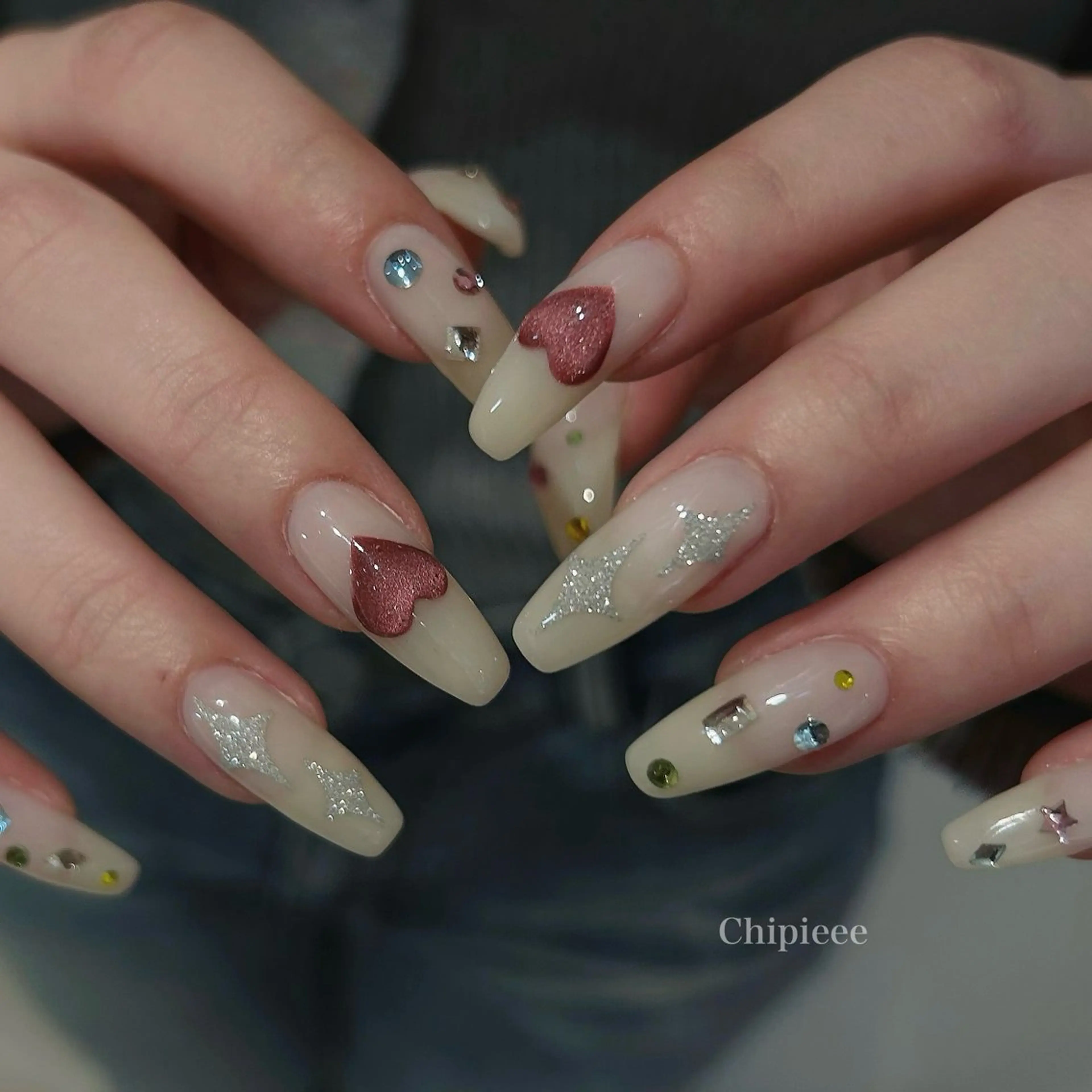 ネイル キラキラネイル Chipieee manamiのネイルデザイン