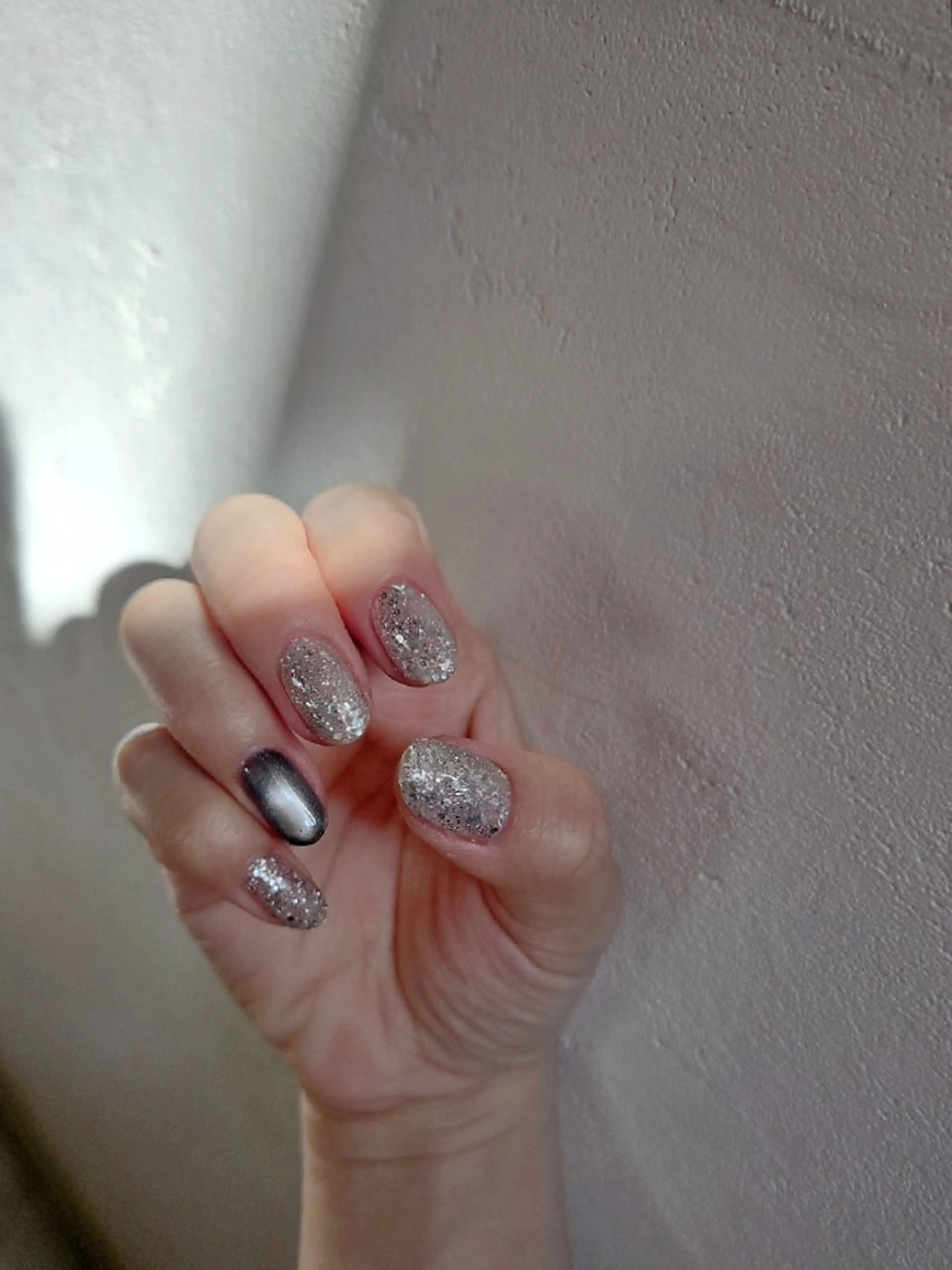 ネイル ハンドネイル 関口 友菜のヘアスタイル