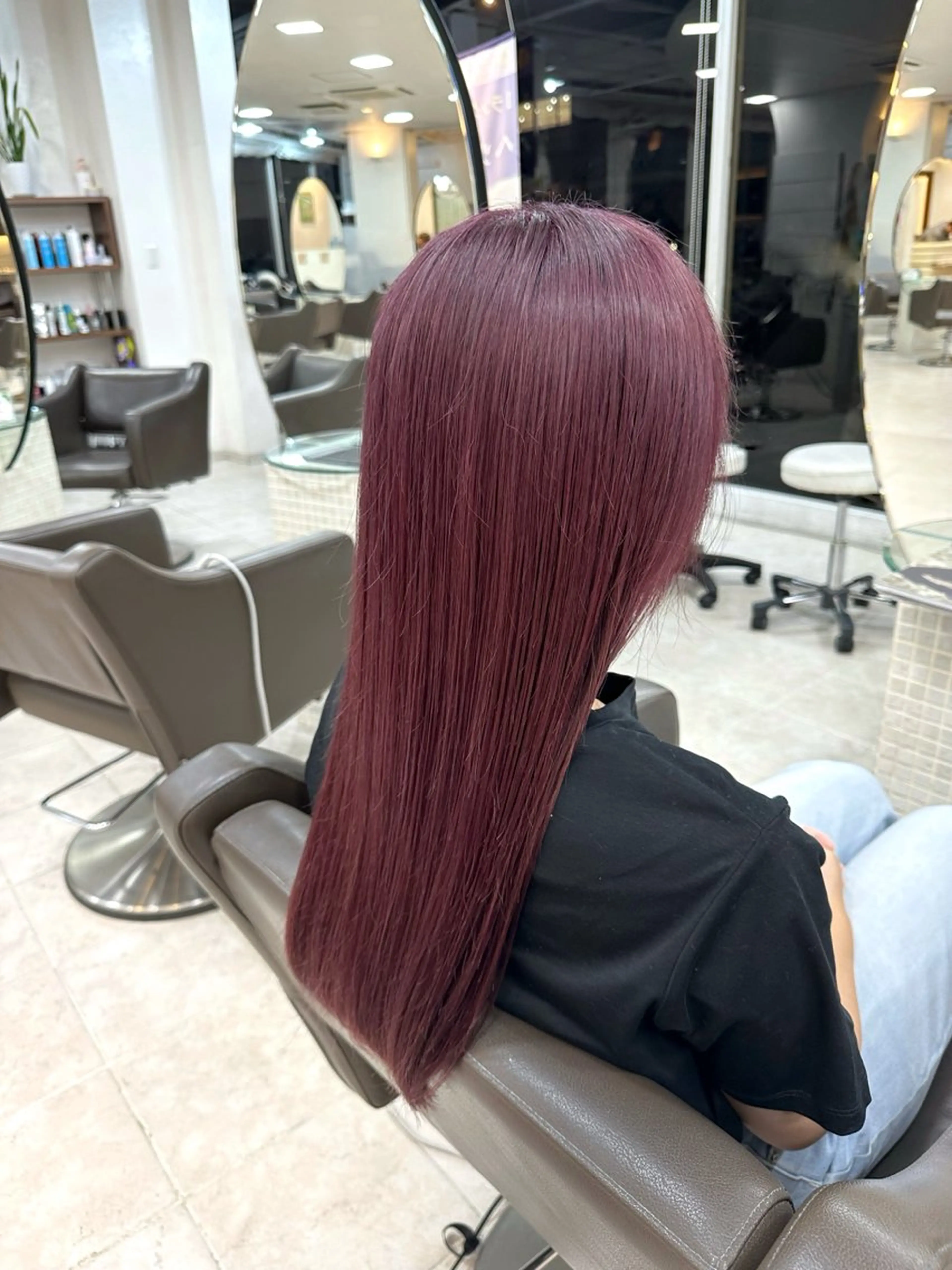 ロング カラー ボルドーカラー ハイトーン✨髪質 改善🫧RYOのヘアスタイル