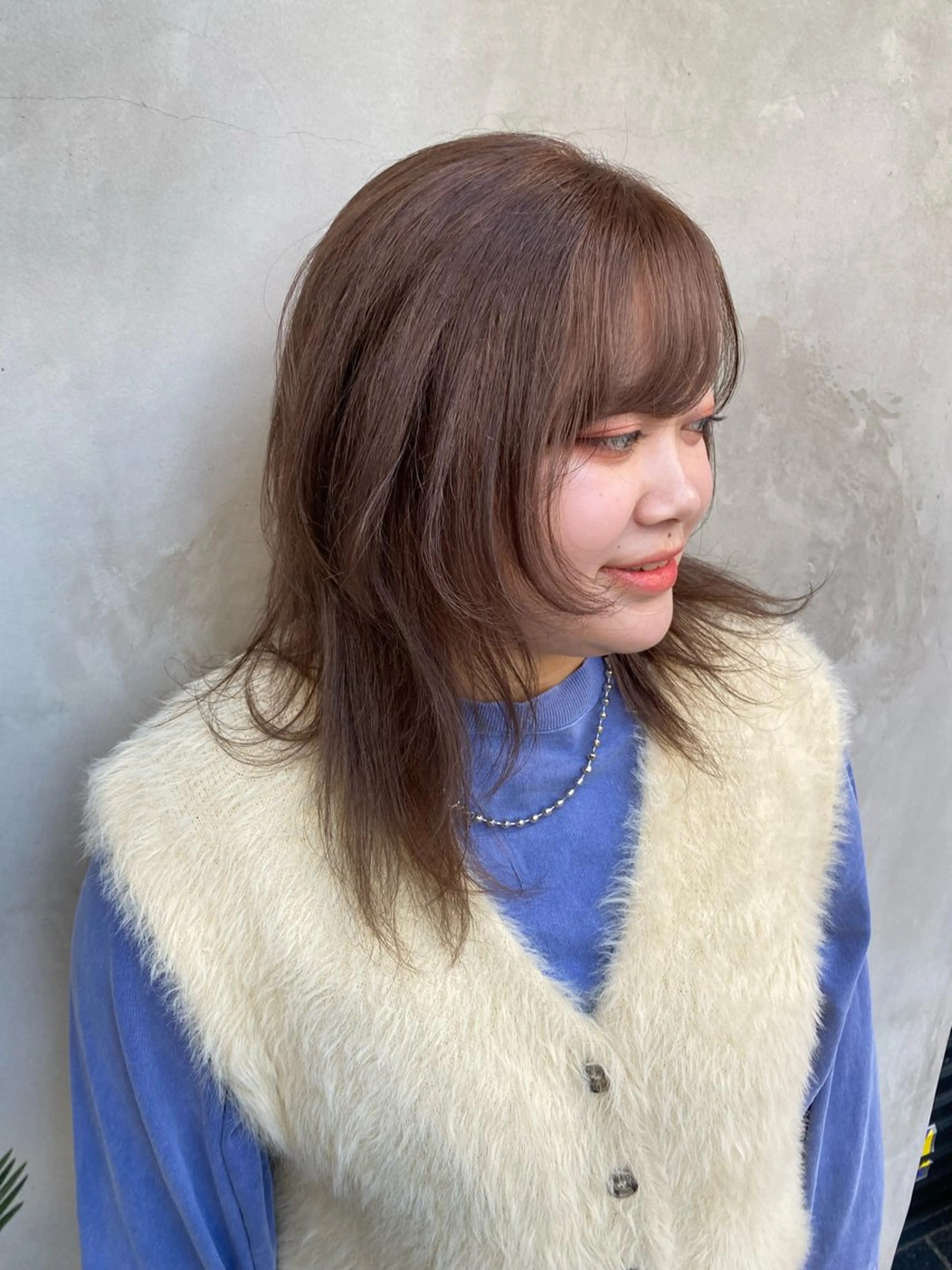 ミディアム ヘアカラー ヒラカホ/ ブリーチ/似合わせのヘアスタイル