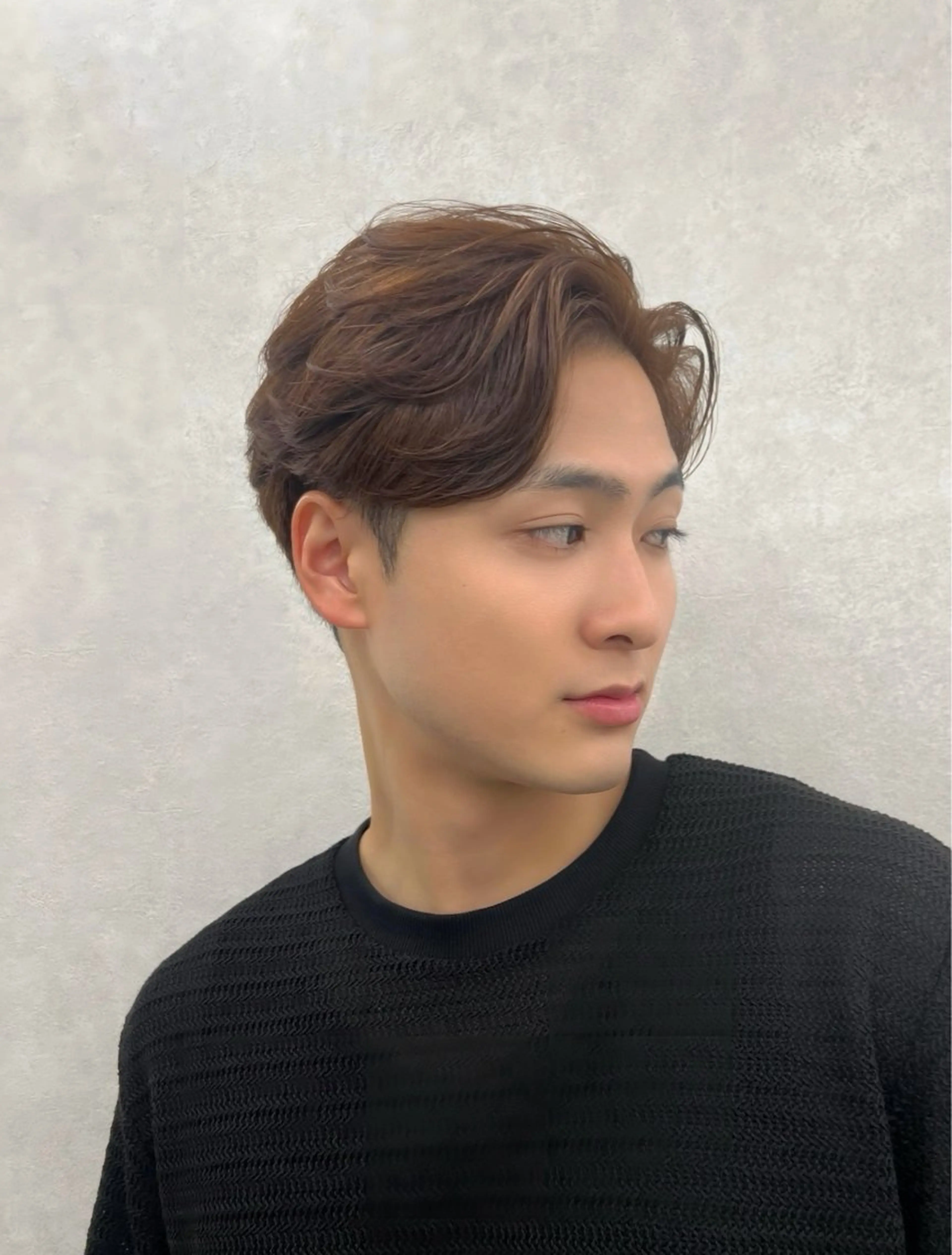 メンズ フェザーパーマ浦和 スパイキーショートのヘアスタイル