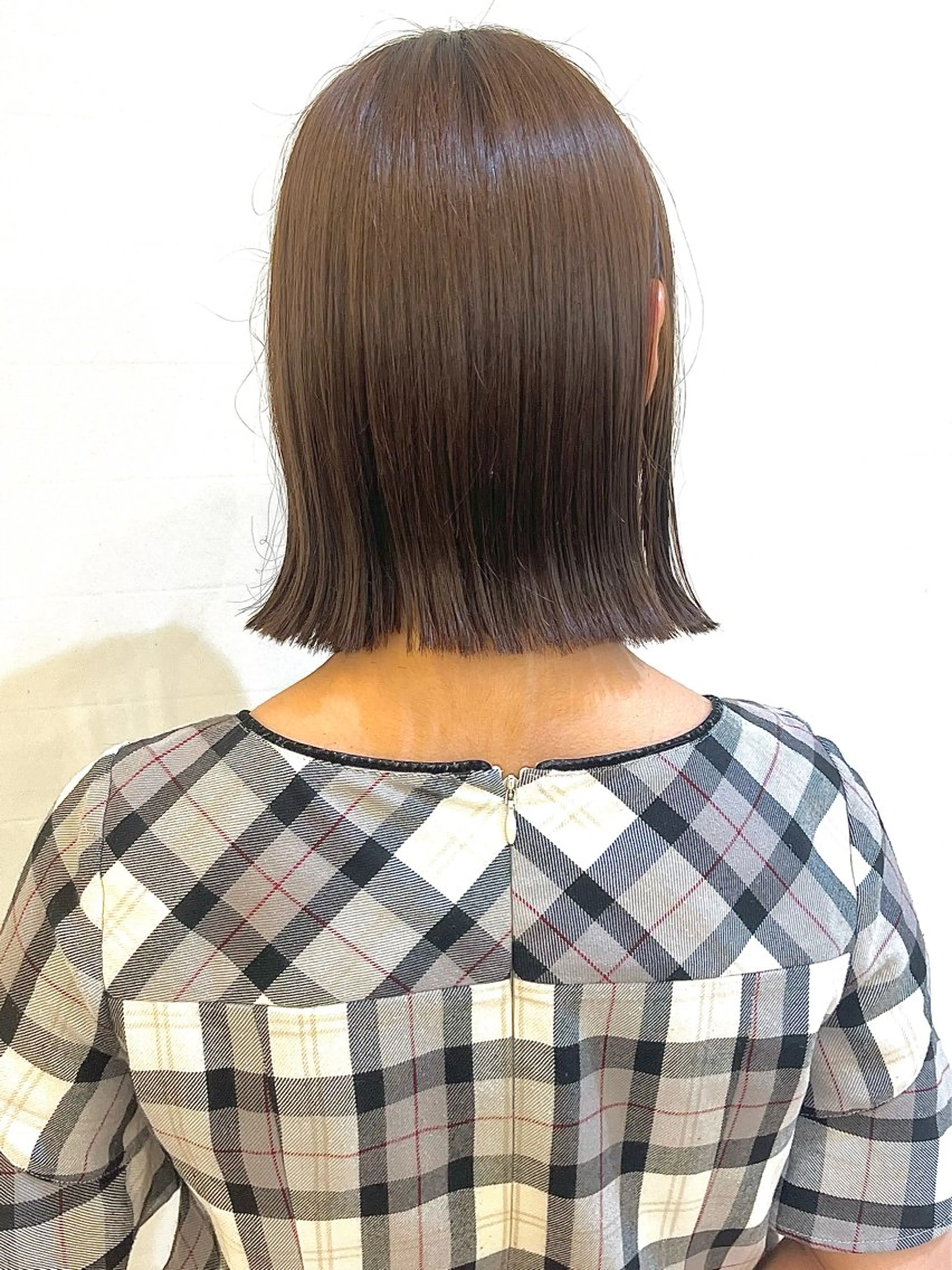 ミディアム 宇佐美/ボブ／ 顔まわりレイヤーのヘアスタイル