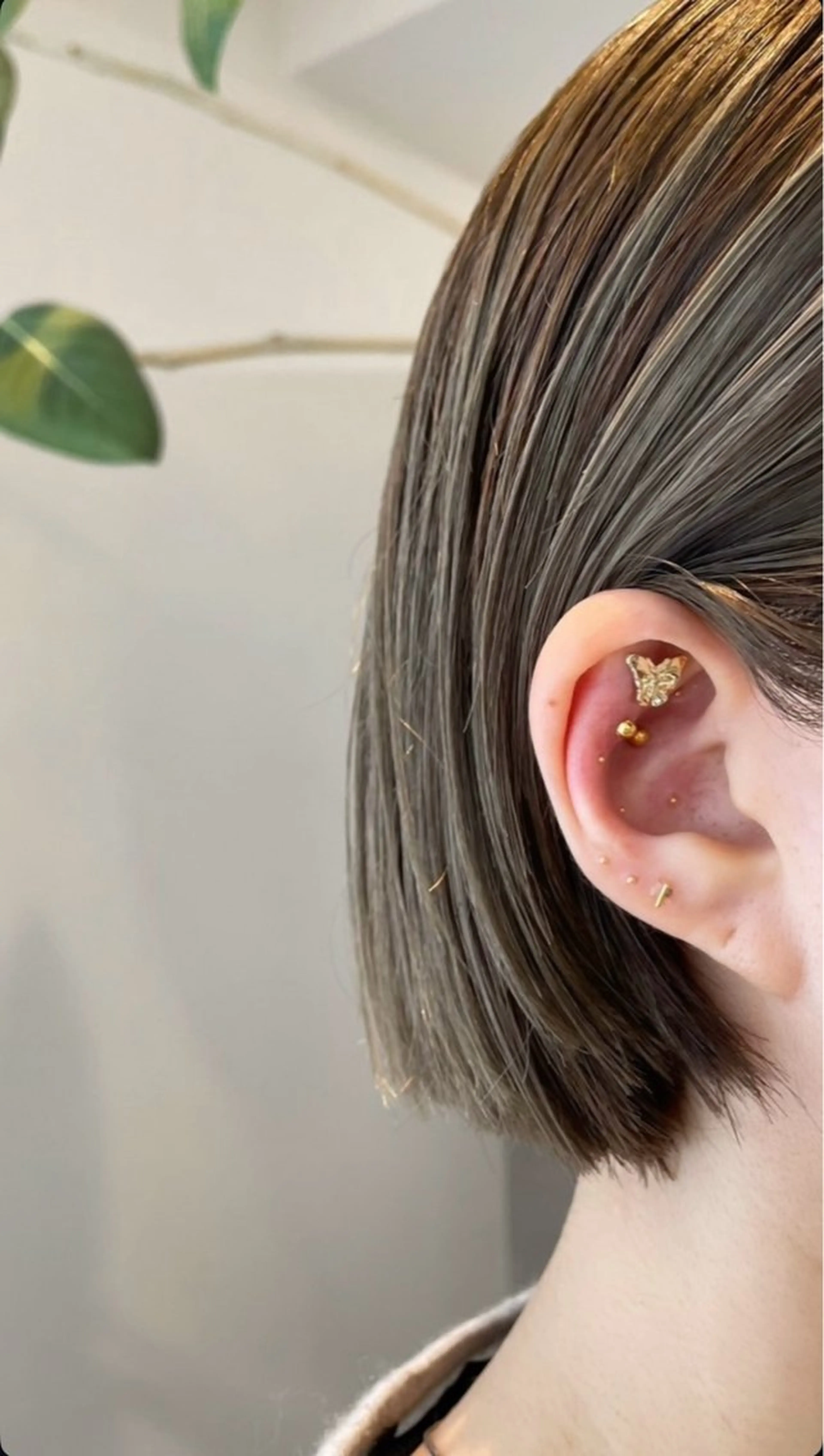 耳つぼジュエリー(付け放題)👂🏻🎀💎の写真