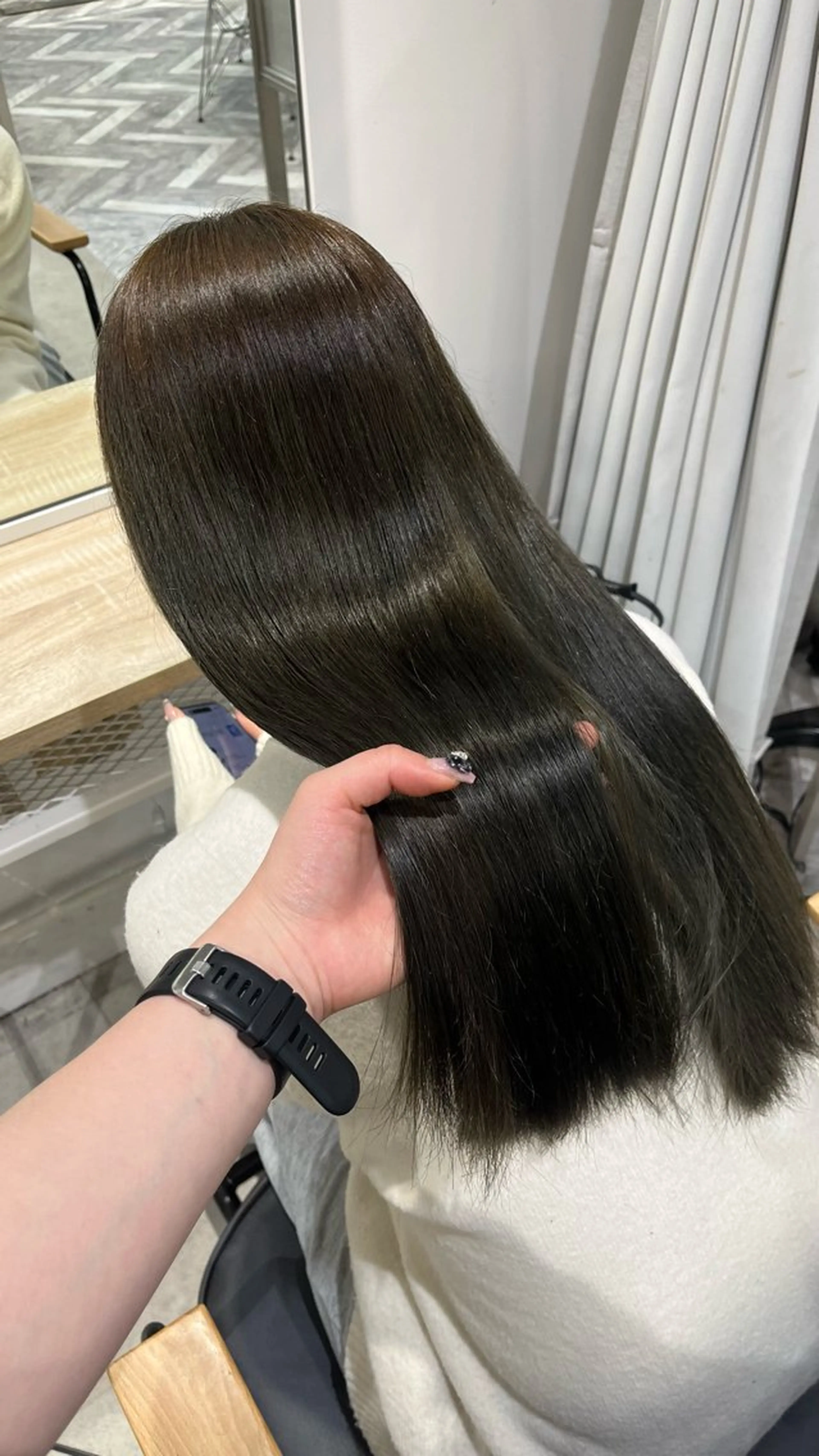 カラー ブリーチ ケアブリーチ デザインカラー ダブルカラー イヤリングカラー 酸性ストレート /ハイトーン/つばさのヘアスタイル