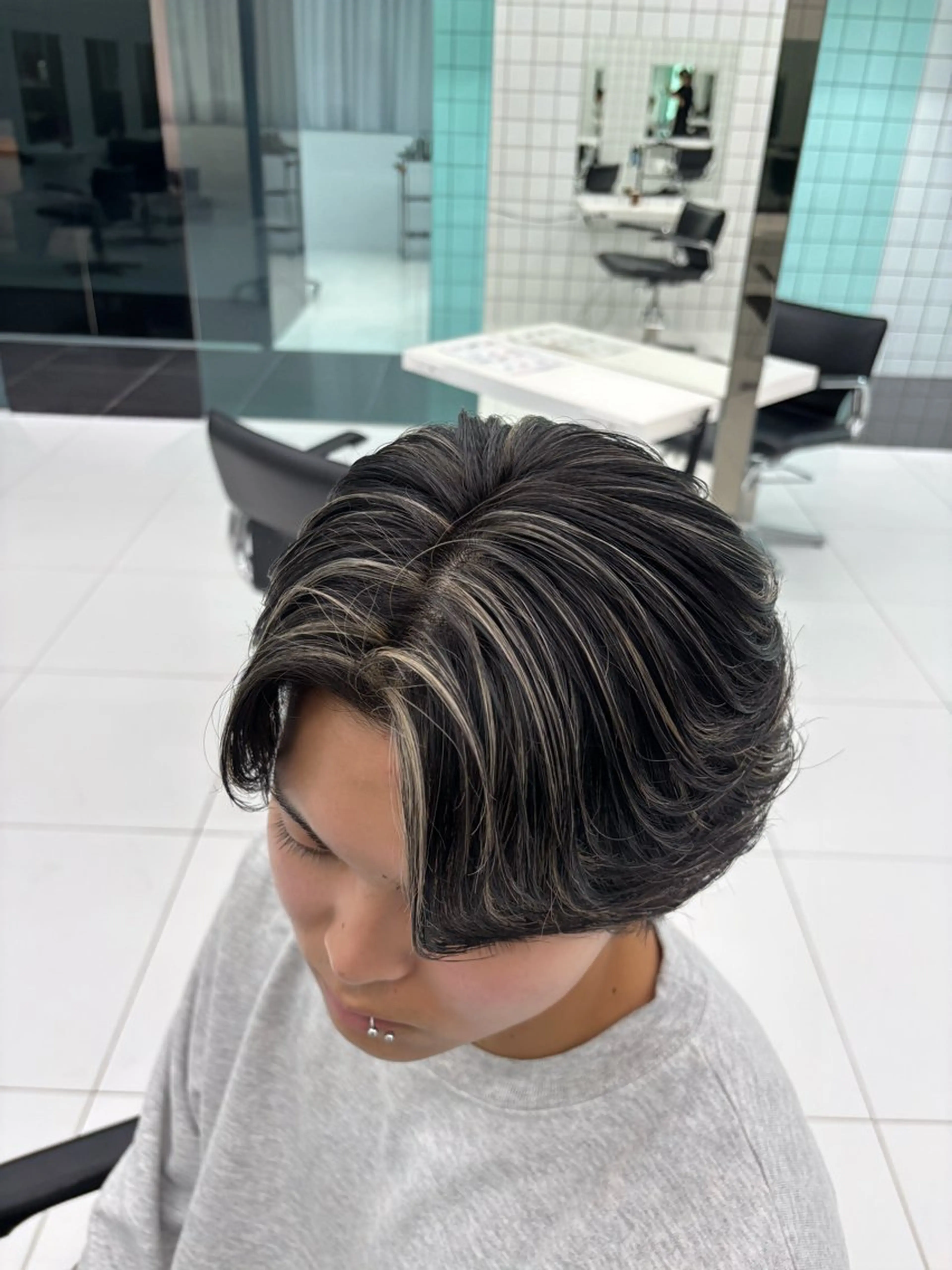カラー メンズ ヘアカラー 高崎 堅心のヘアスタイル