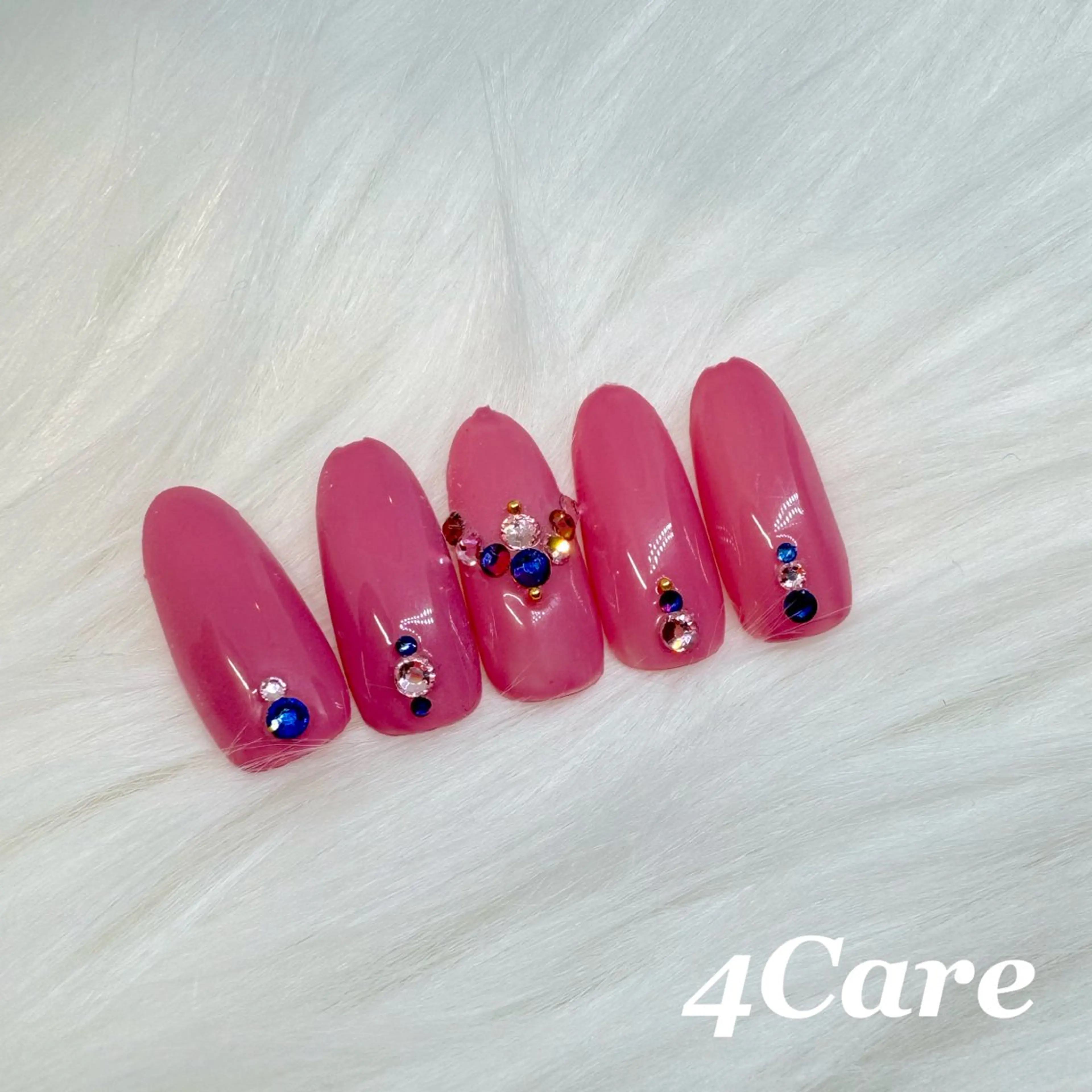 ネイル ハンドネイル 4Care Yのネイルデザイン
