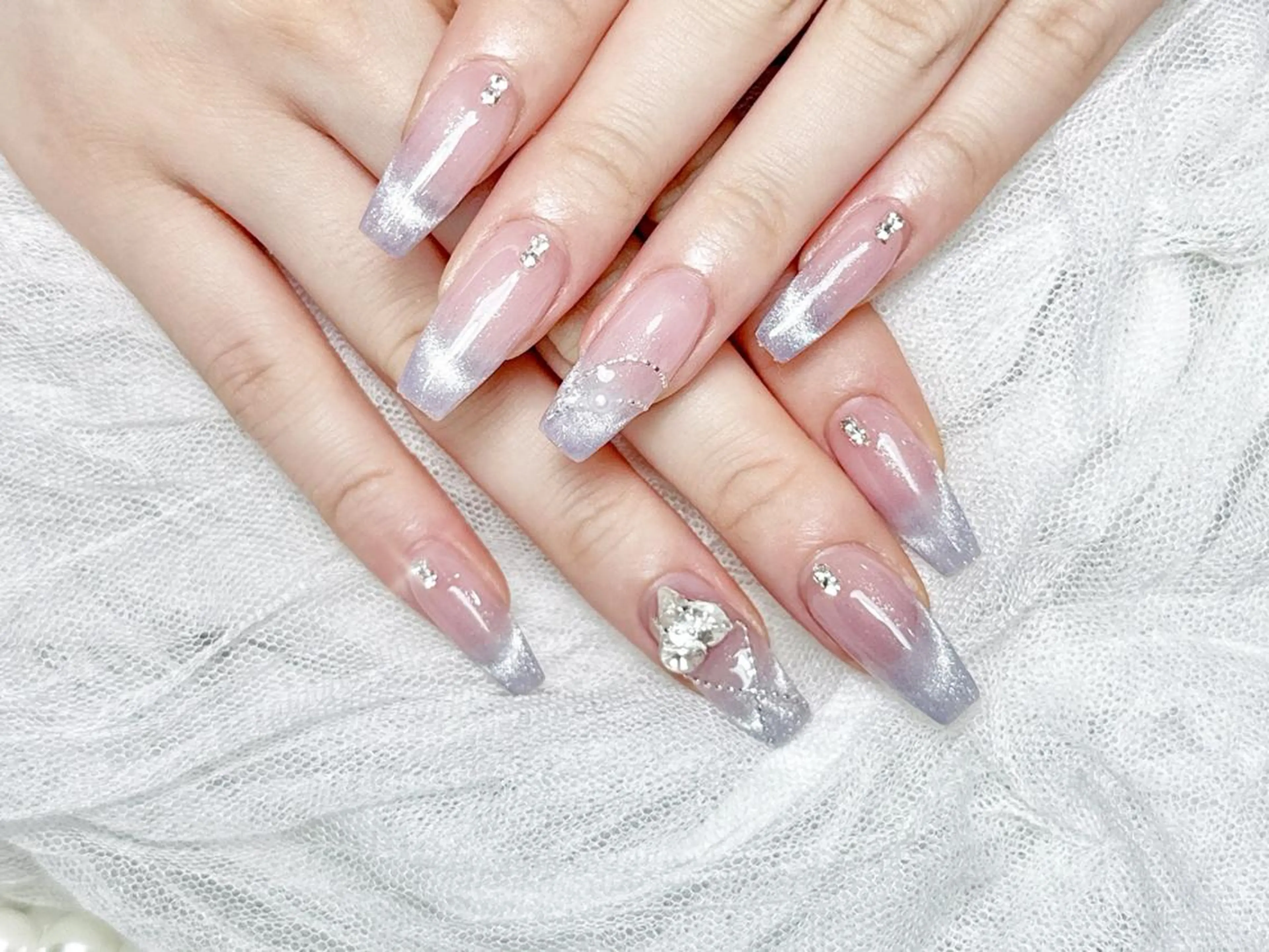 ネイル ハンドネイル ハンドケア momo 💕のネイルデザイン