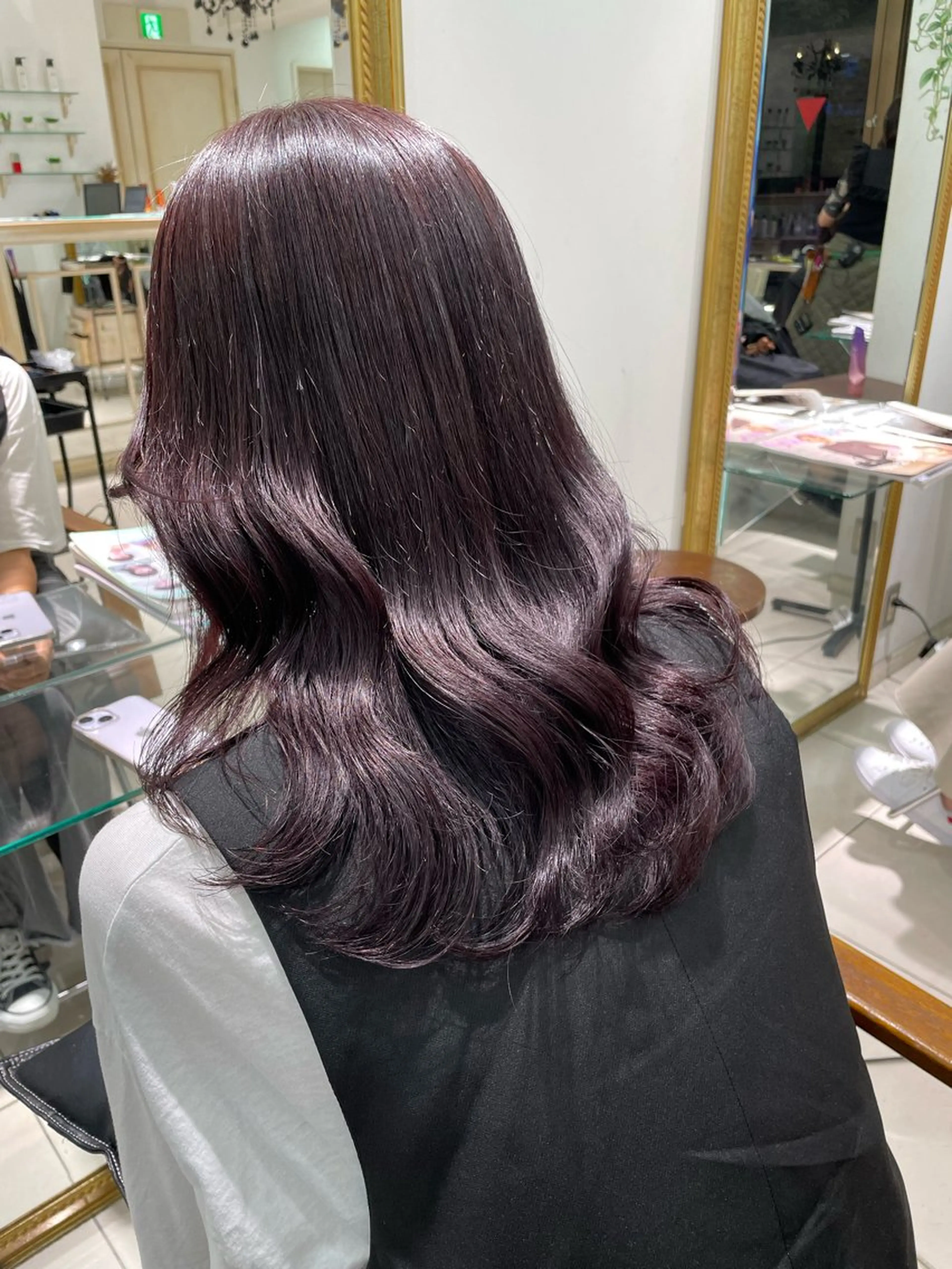 セミロング カット ヘアカラー トリートメント 古川 暖人のヘアスタイル