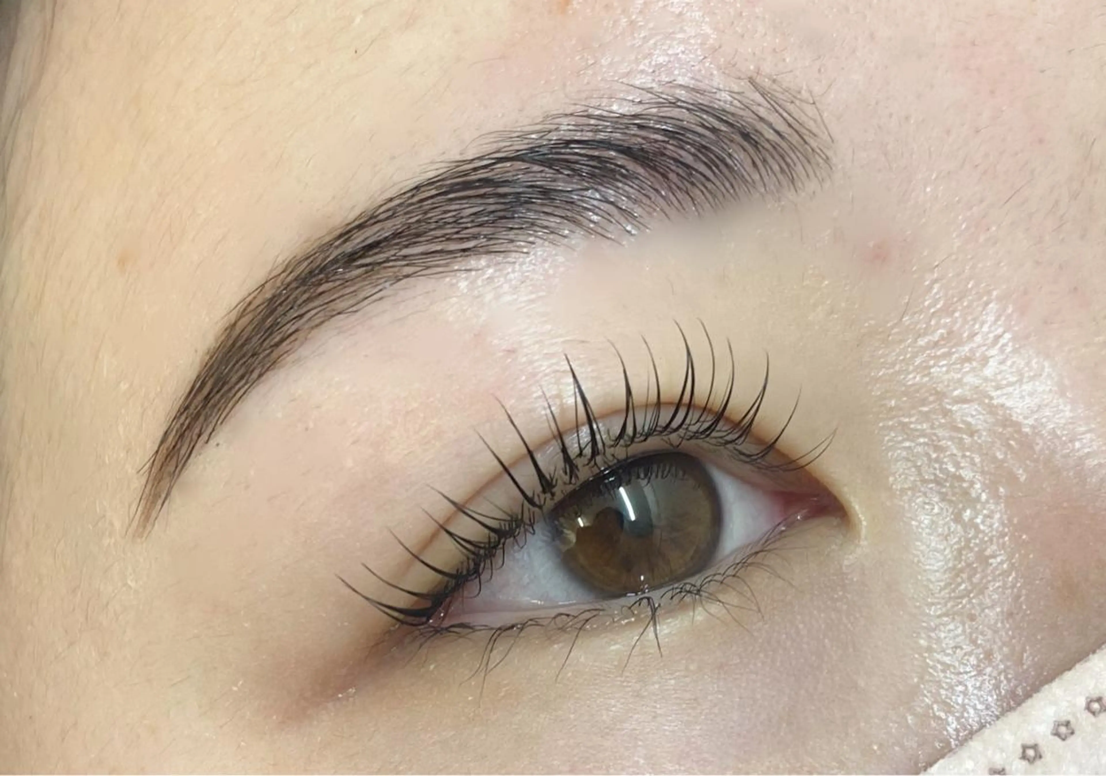 パリジェンヌブロウリフト(眉毛)＋まつ毛カール❣️＋2000円で下まつげも可能の写真