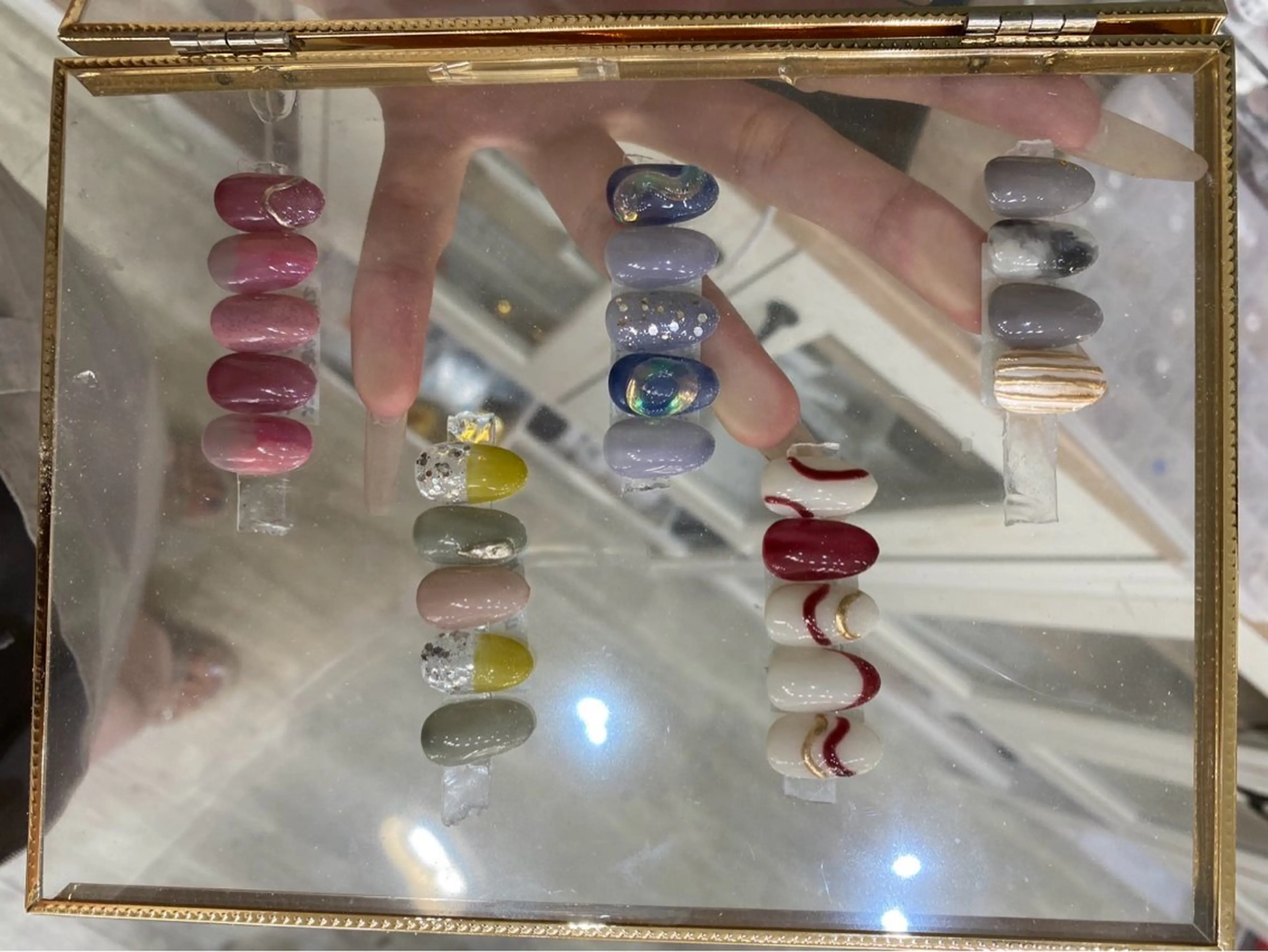 ニュアンス ジェルネイル (オフなし)の写真