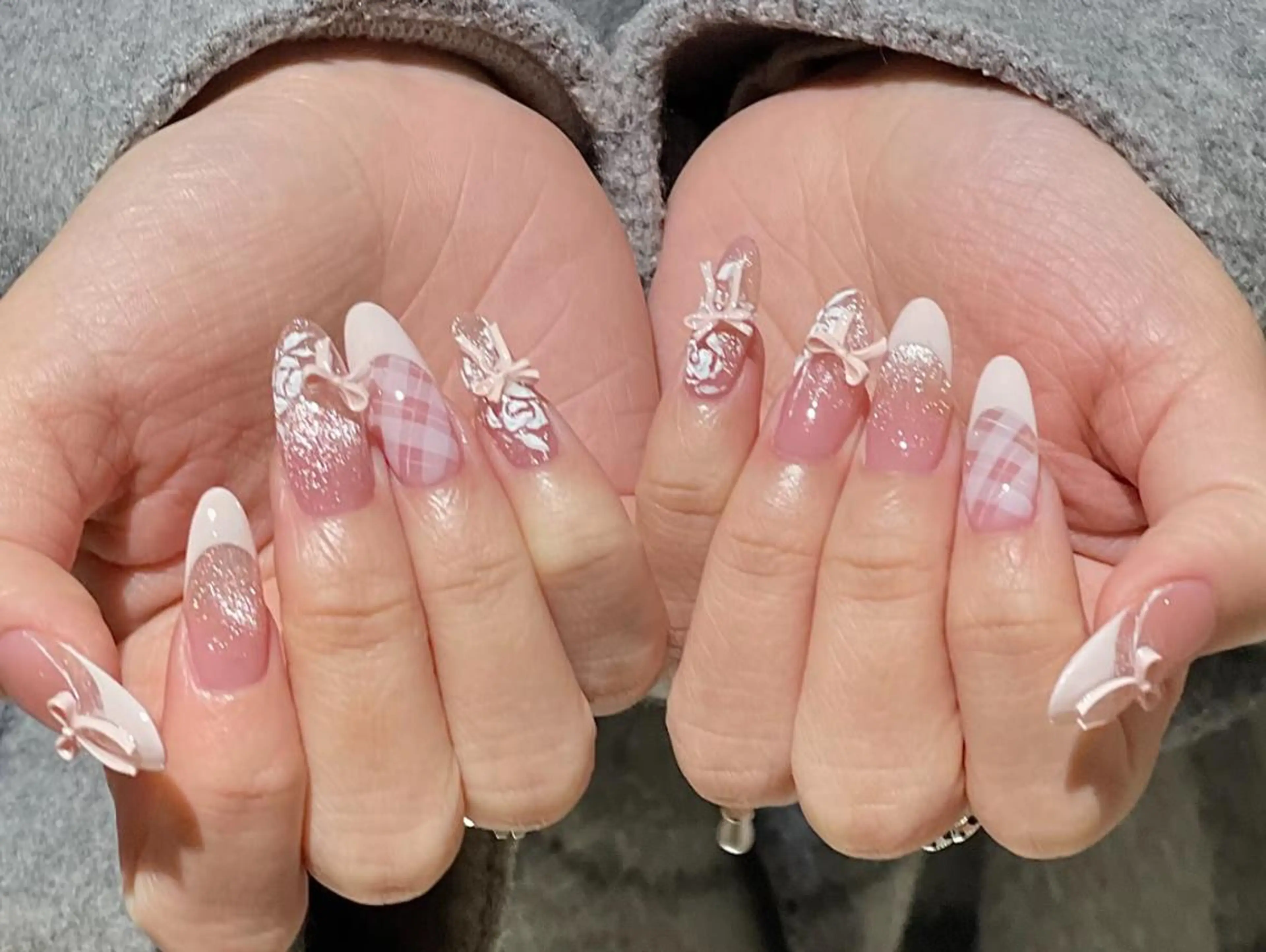 ネイル ハンドネイル 🎀 NaNa_nailのネイルデザイン