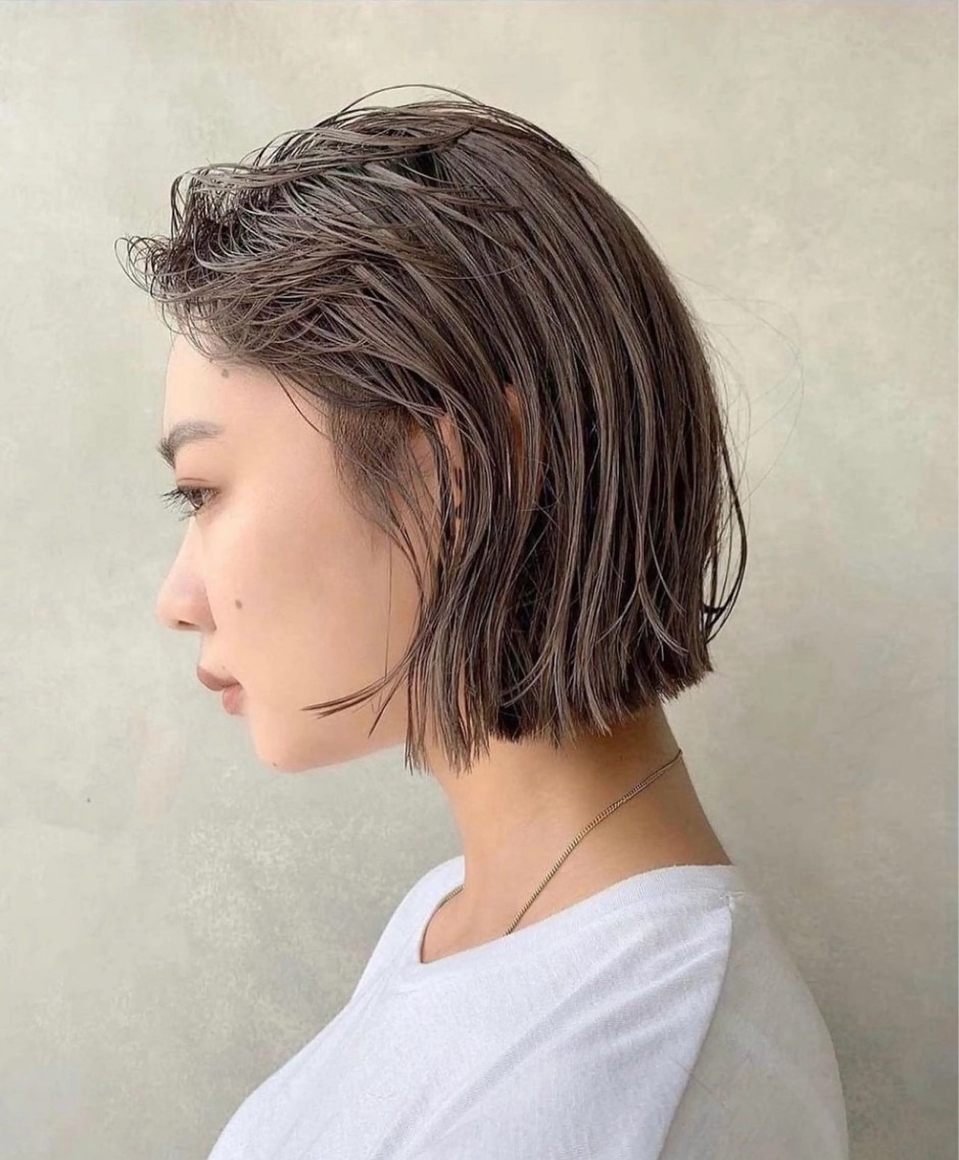 ショート レイヤー/ベージュ/ どますず🌺のヘアスタイル