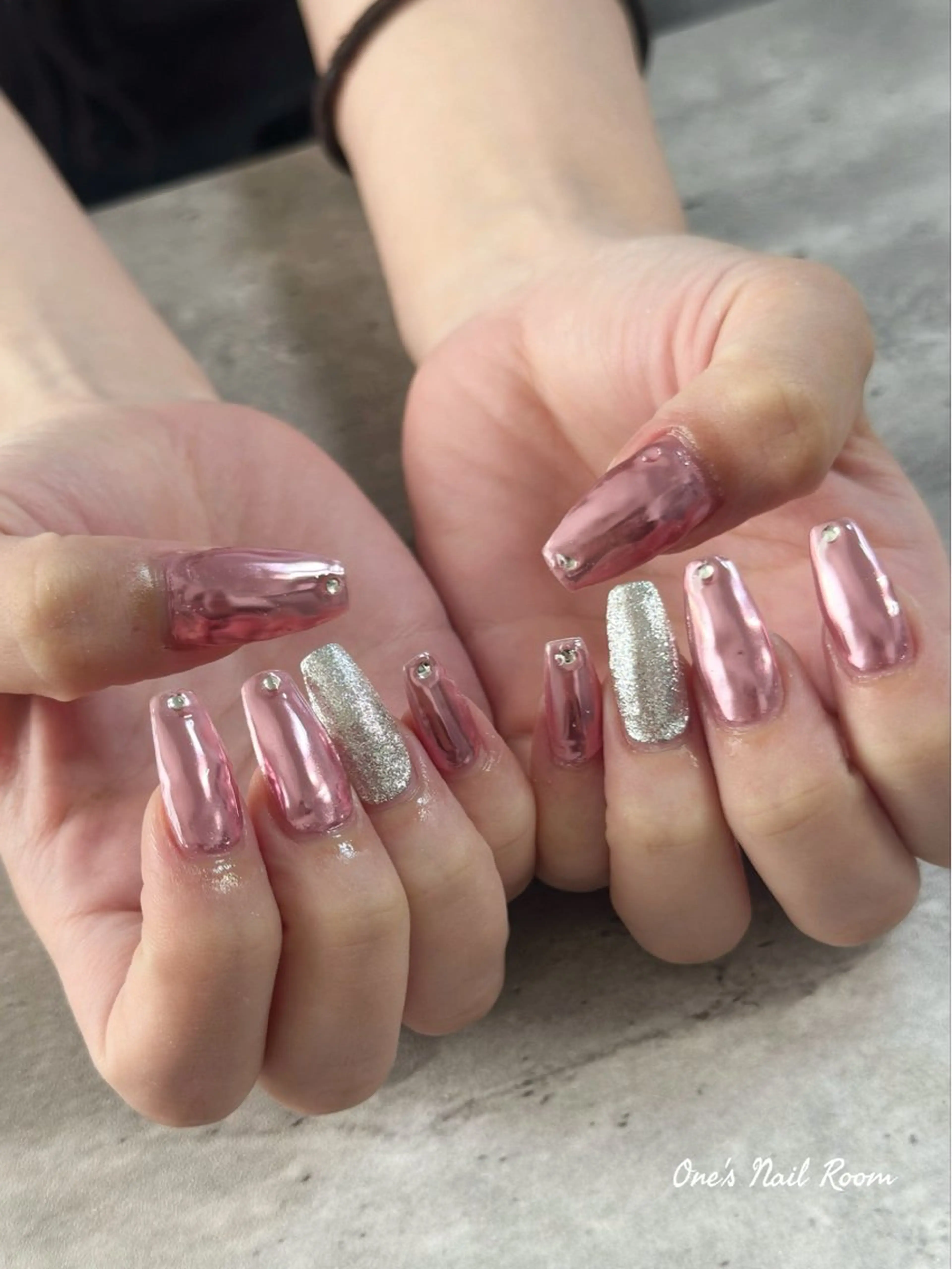 ネイル ハンドネイル One's Nail Roomのネイルデザイン