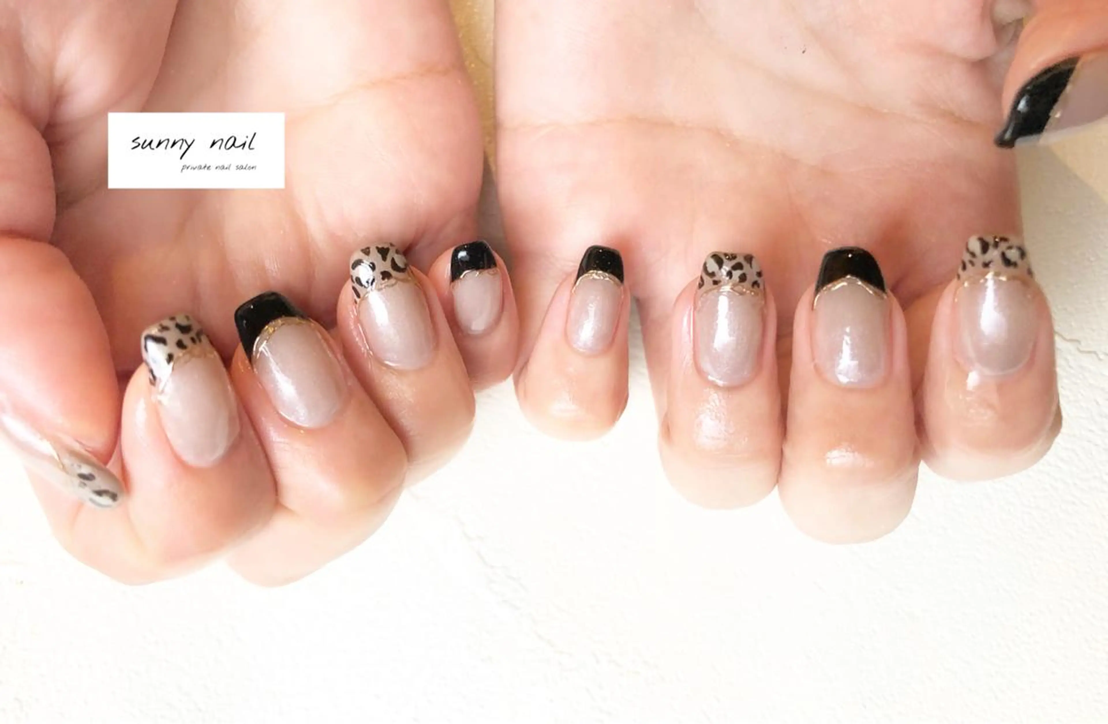 ネイル アニマル柄 アートネイル フレンチネイル ジェルネイル ミラーネイル sunny nailのネイルデザイン
