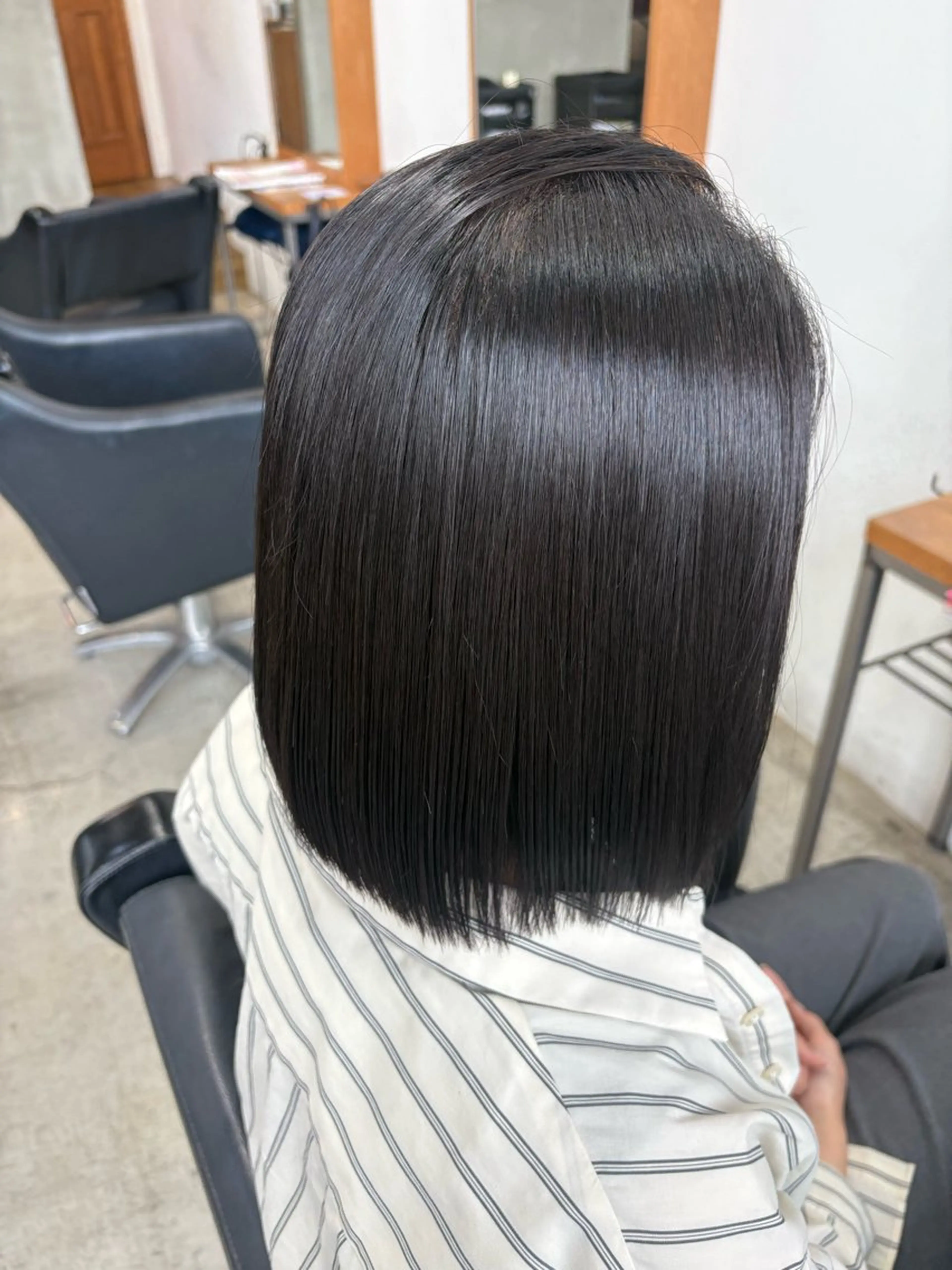 ショート ボブ 本村 あやかのヘアスタイル