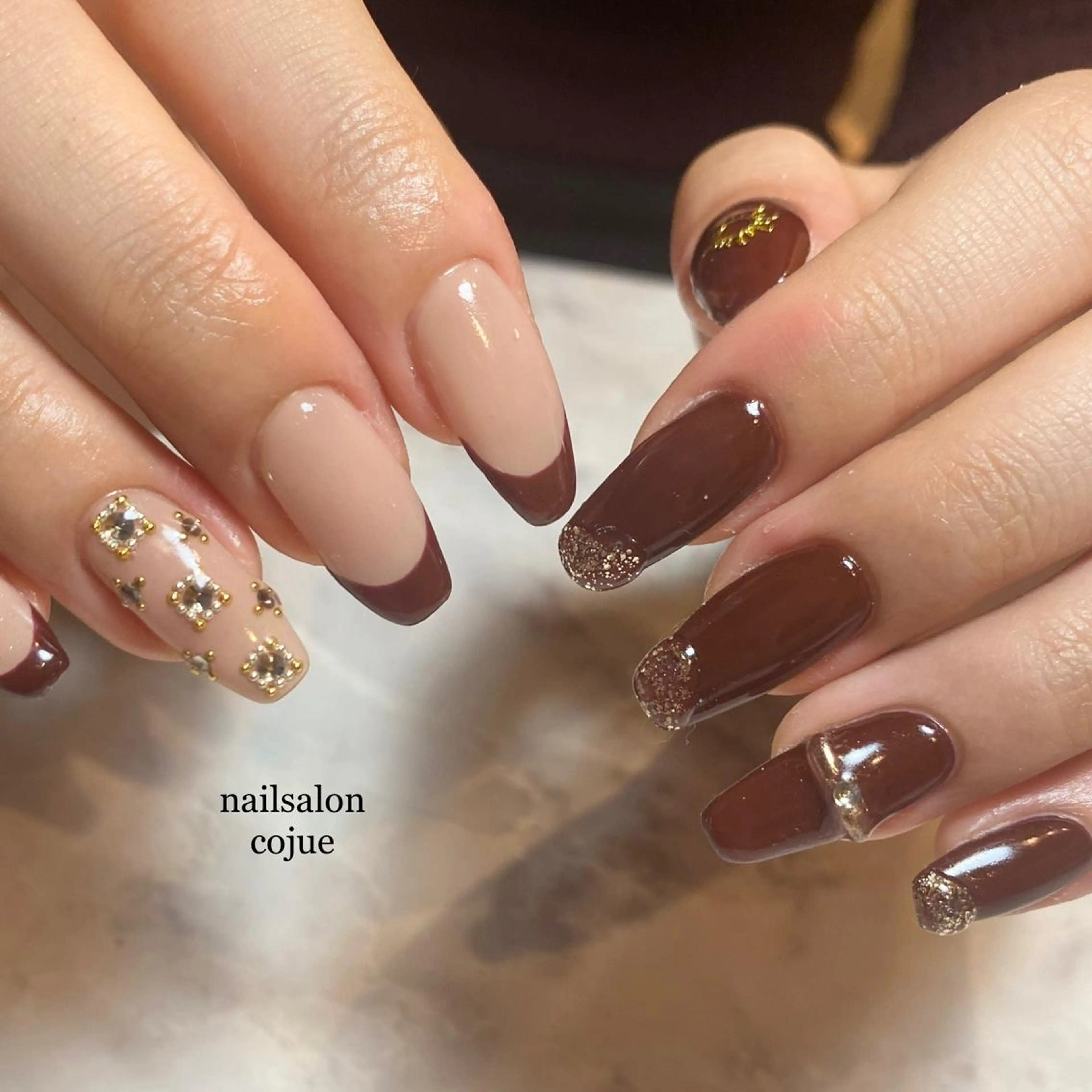 ネイル ボルドー フレンチネイル ラメ(グリッター) nailsalon cojue  ERIのネイルデザイン