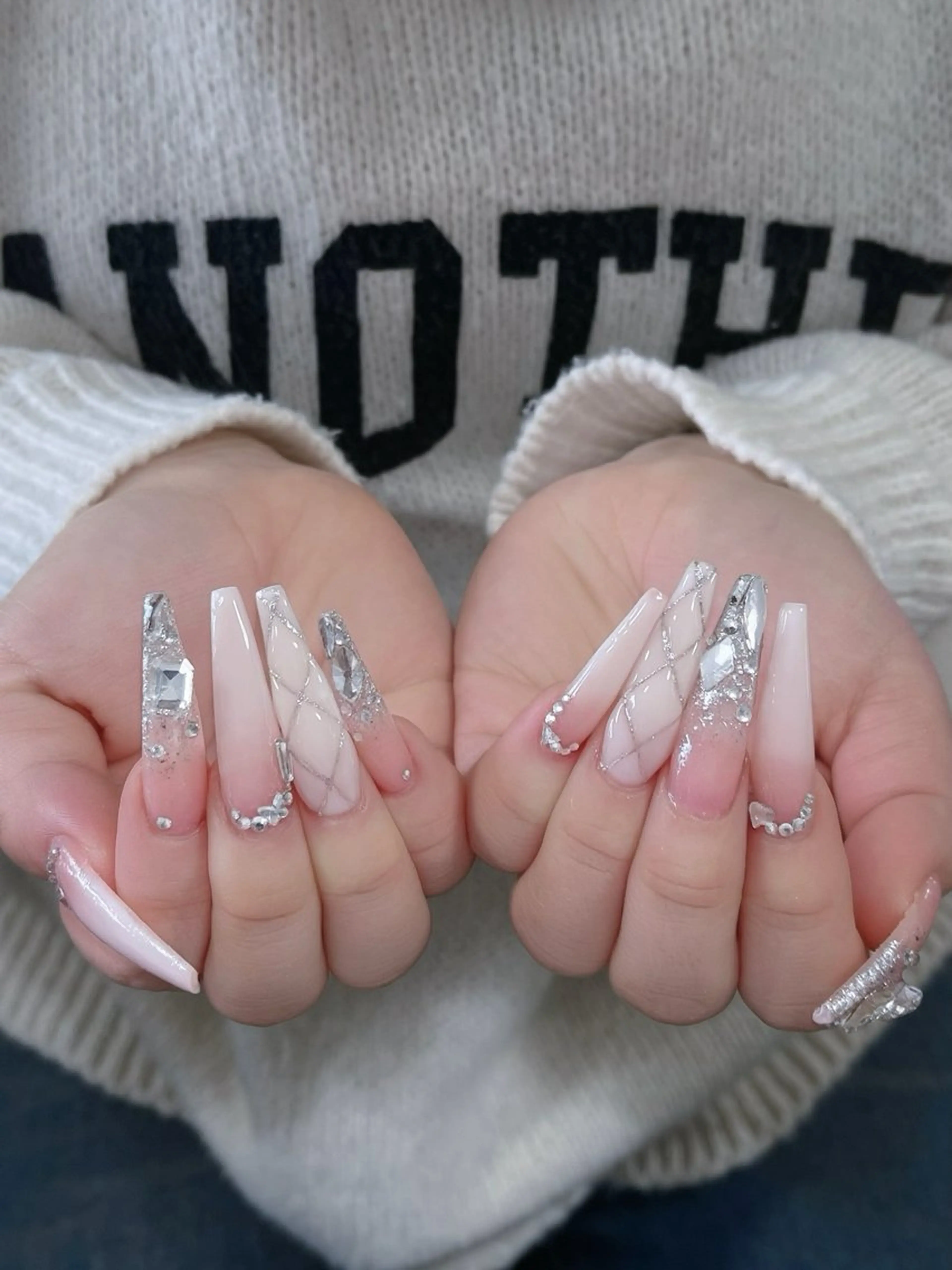 ネイル ハンドネイル RINAKY Kora Nailのネイルデザイン