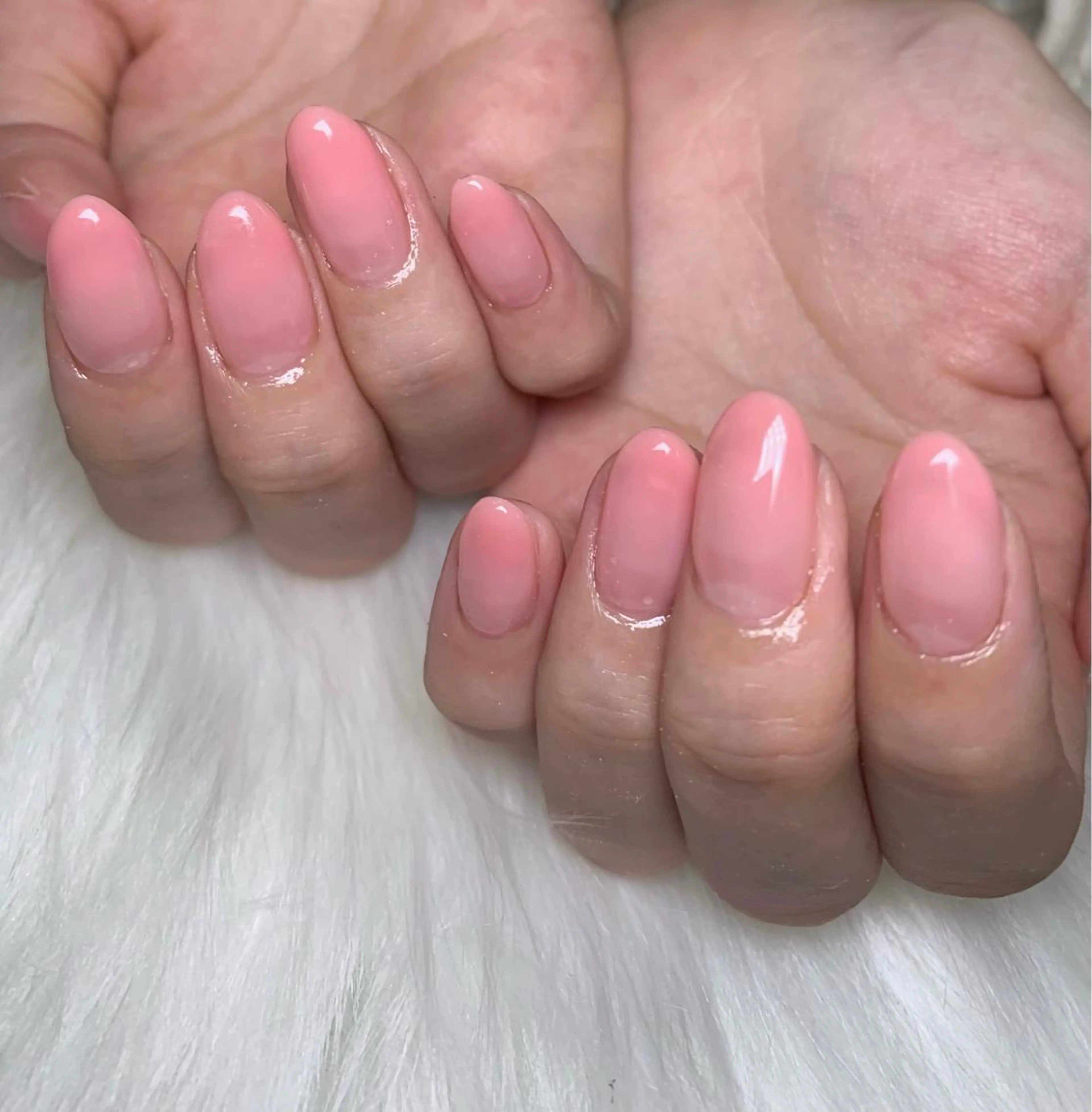 ネイル グラデーション miu miuのネイルデザイン