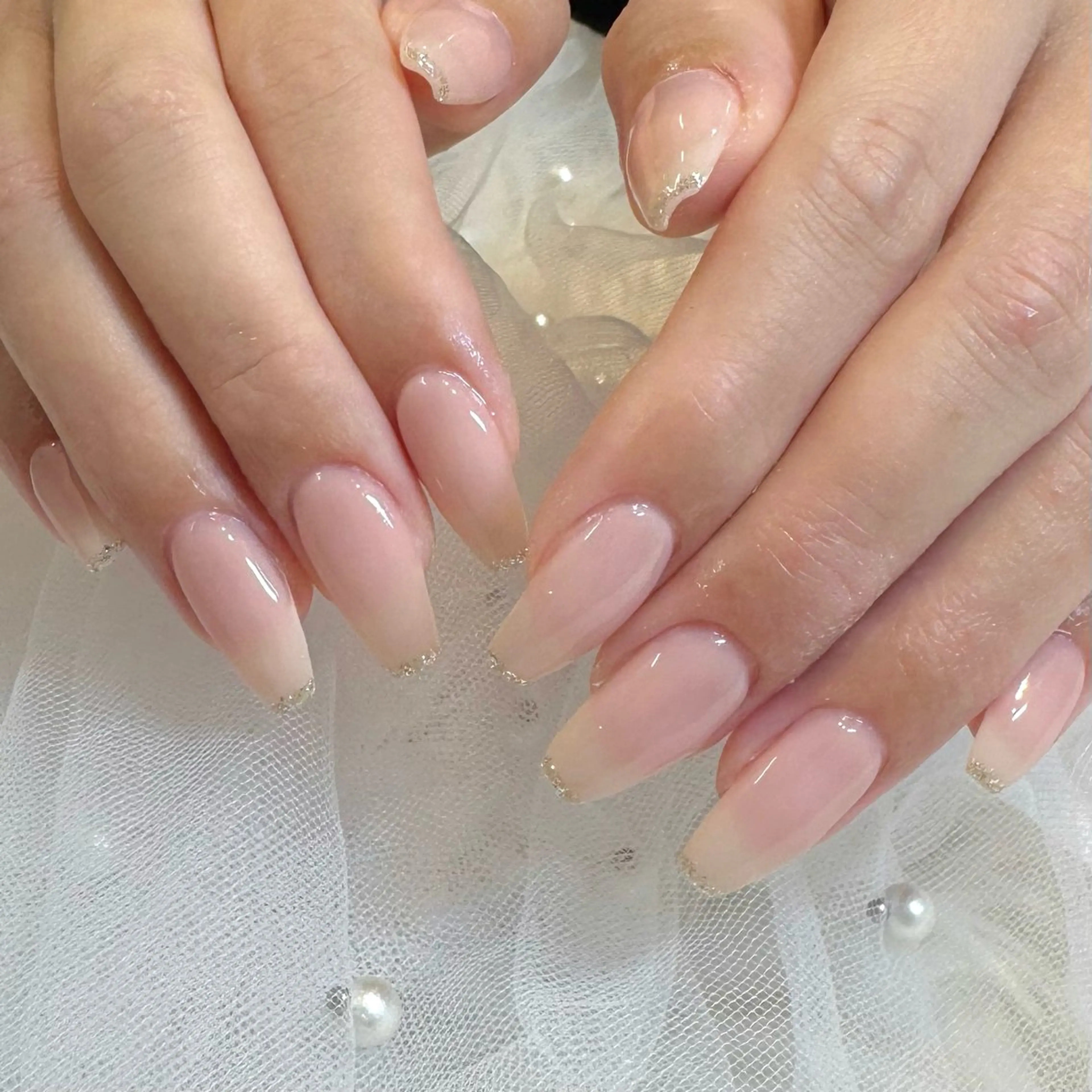 ネイル ラメ(グリッター) ピンク ピンクベージュ ハンドネイル ハンドケア Chizuru ☾ ໋のネイルデザイン