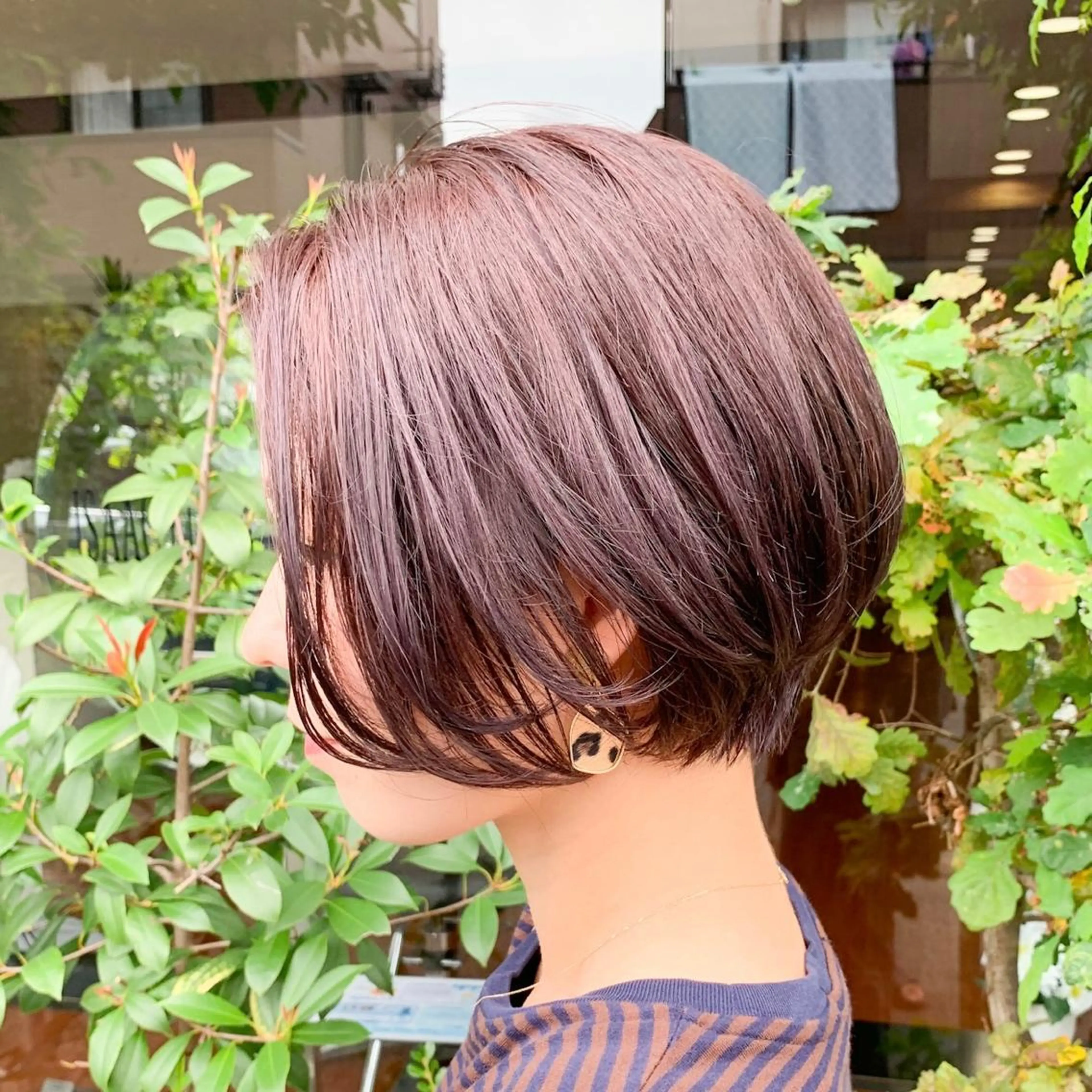 ショート カラー パーマ ヘアアレンジ メンズ キッズ ネイル マツエク・マツパ 切りっぱなしボブ ショートボブ メンズハイライト メンズハイトーン メンズインナーカラー 大人スタイル 太田のヘアスタイル