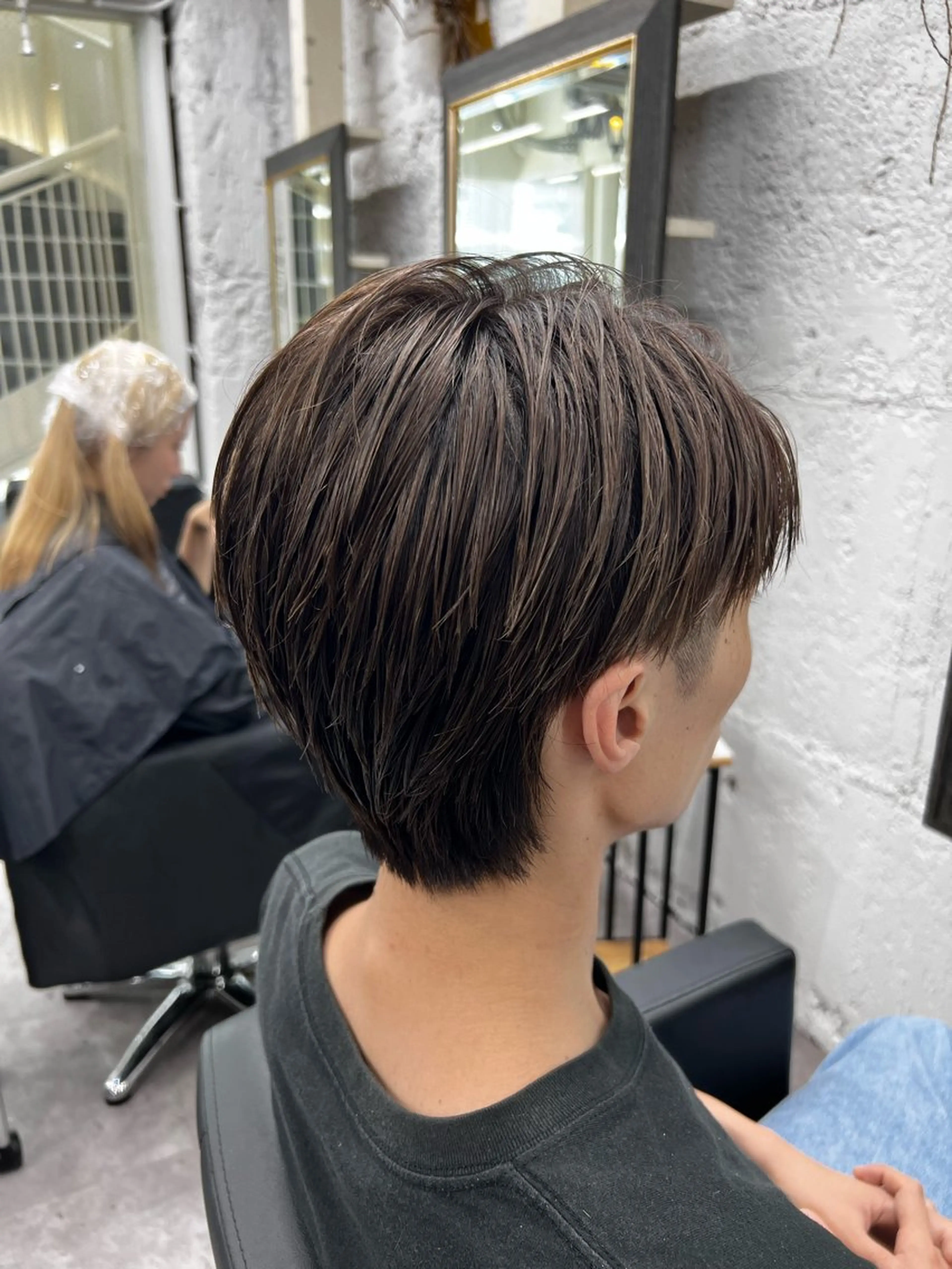 カラー メンズ 笹江 瑞穂のヘアスタイル