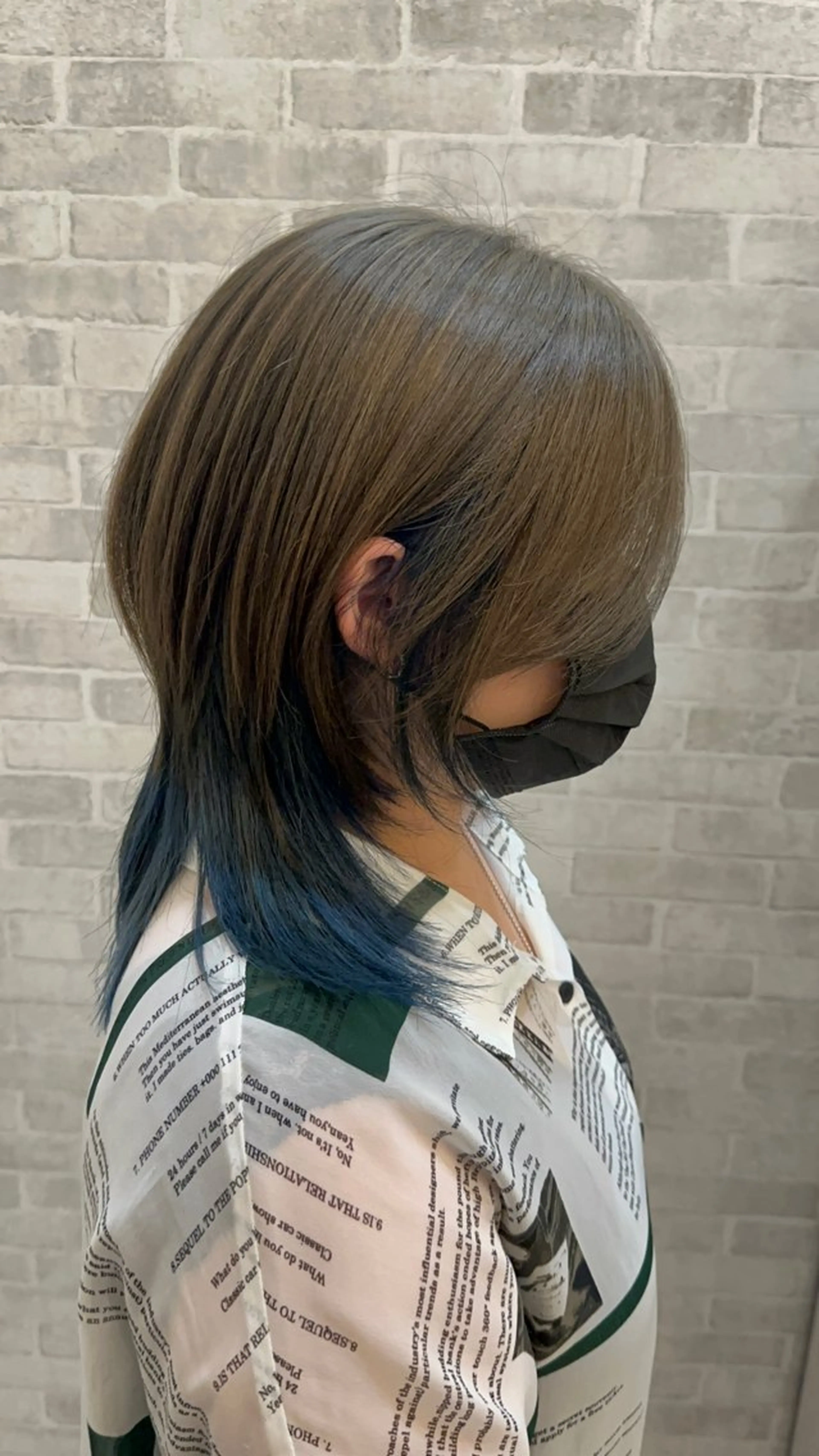ミディアム Well's TAIGAのヘアスタイル