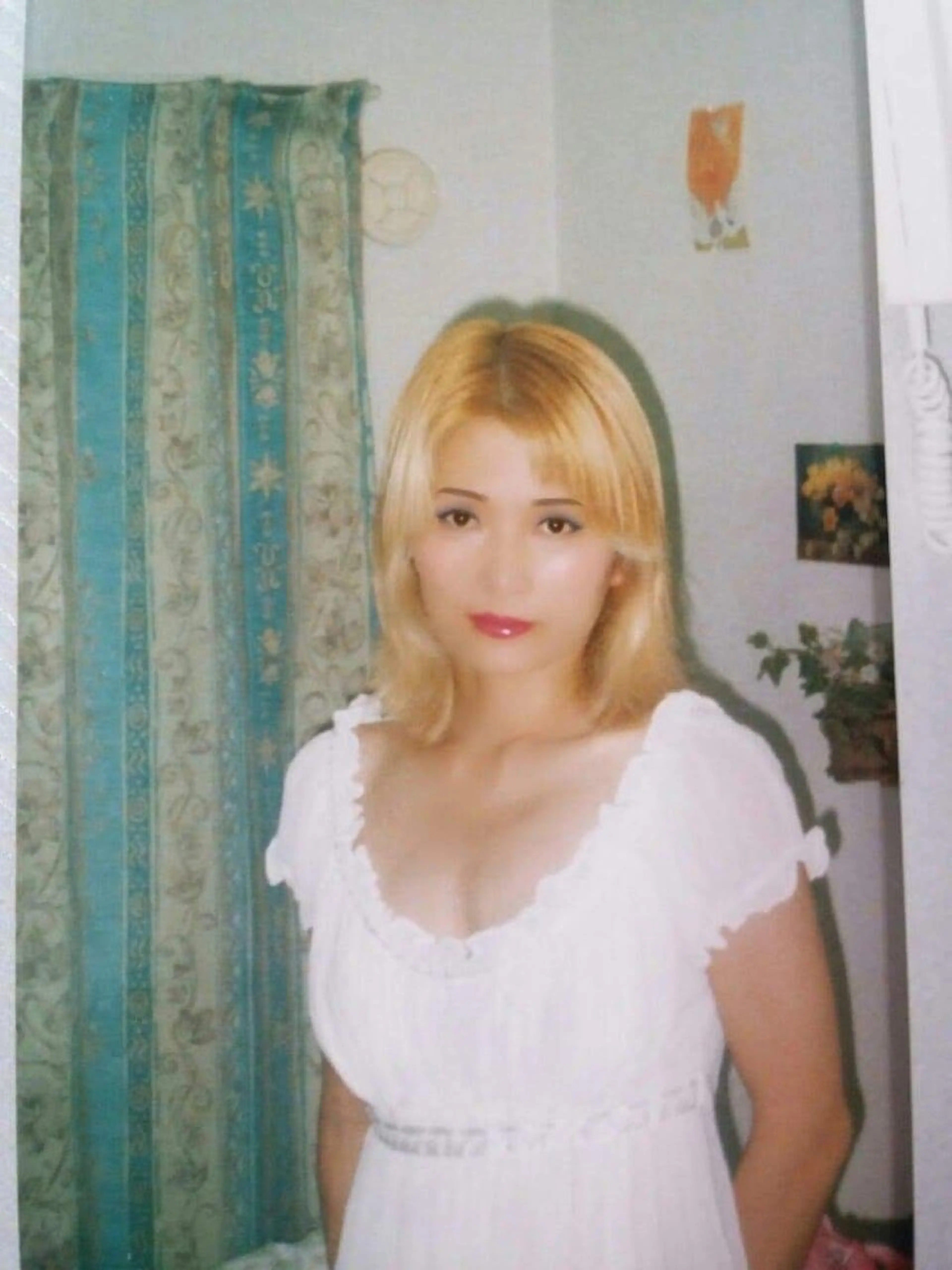 カラー ブリーチ 竹内 秀美のヘアスタイル