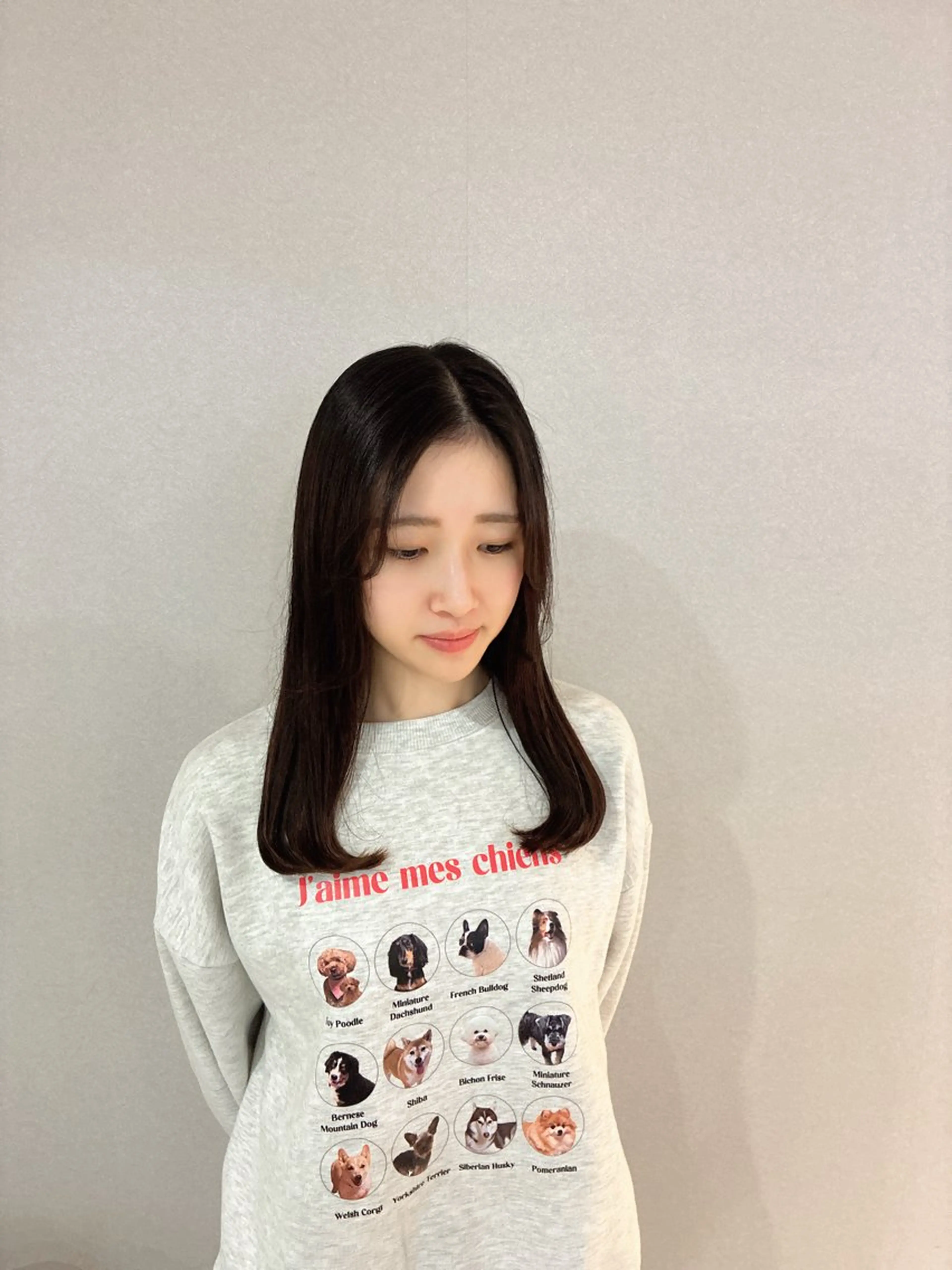 セミロング ハナダ メイのヘアスタイル