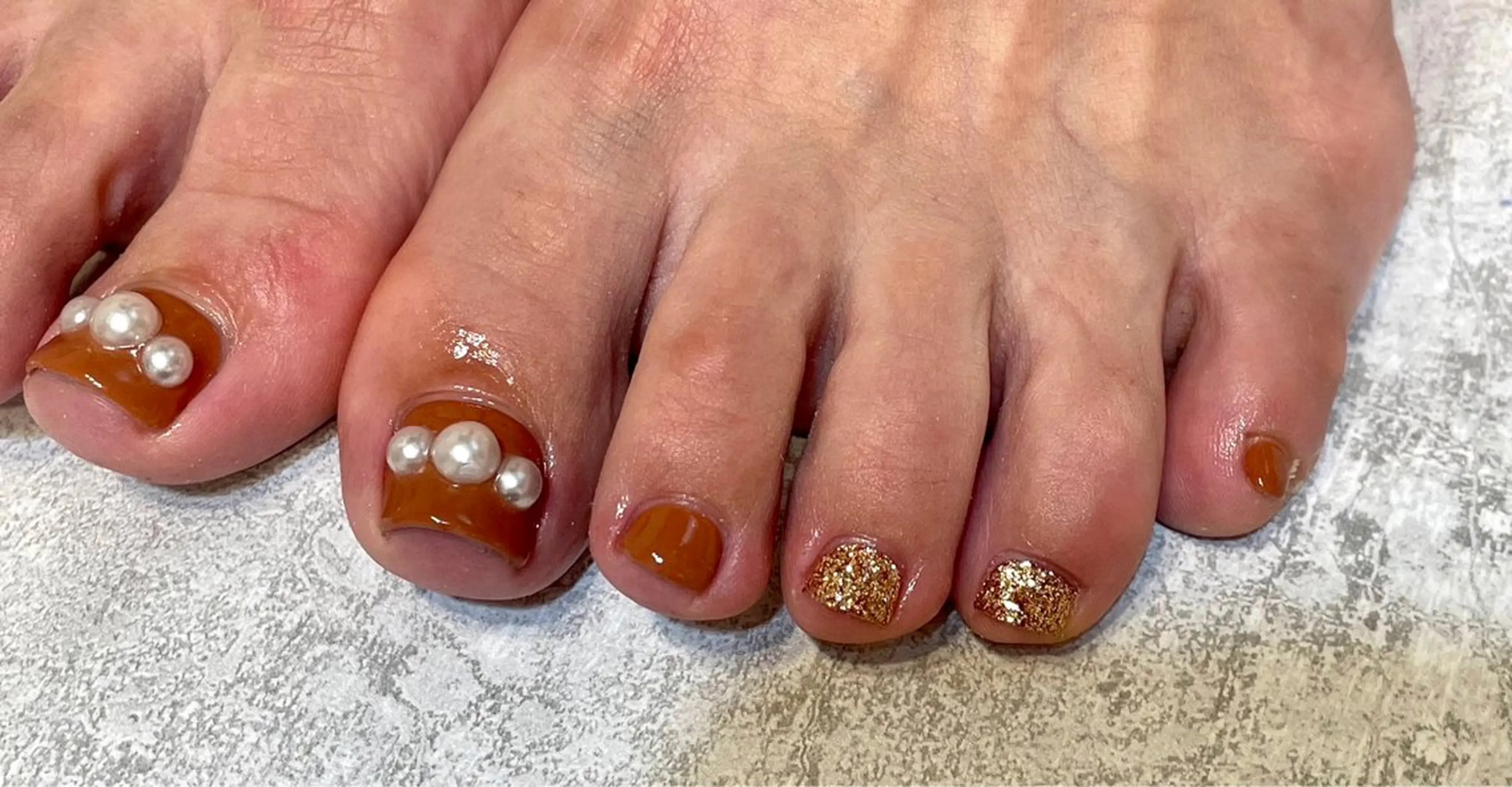 ショート Merci Merciのネイルデザイン