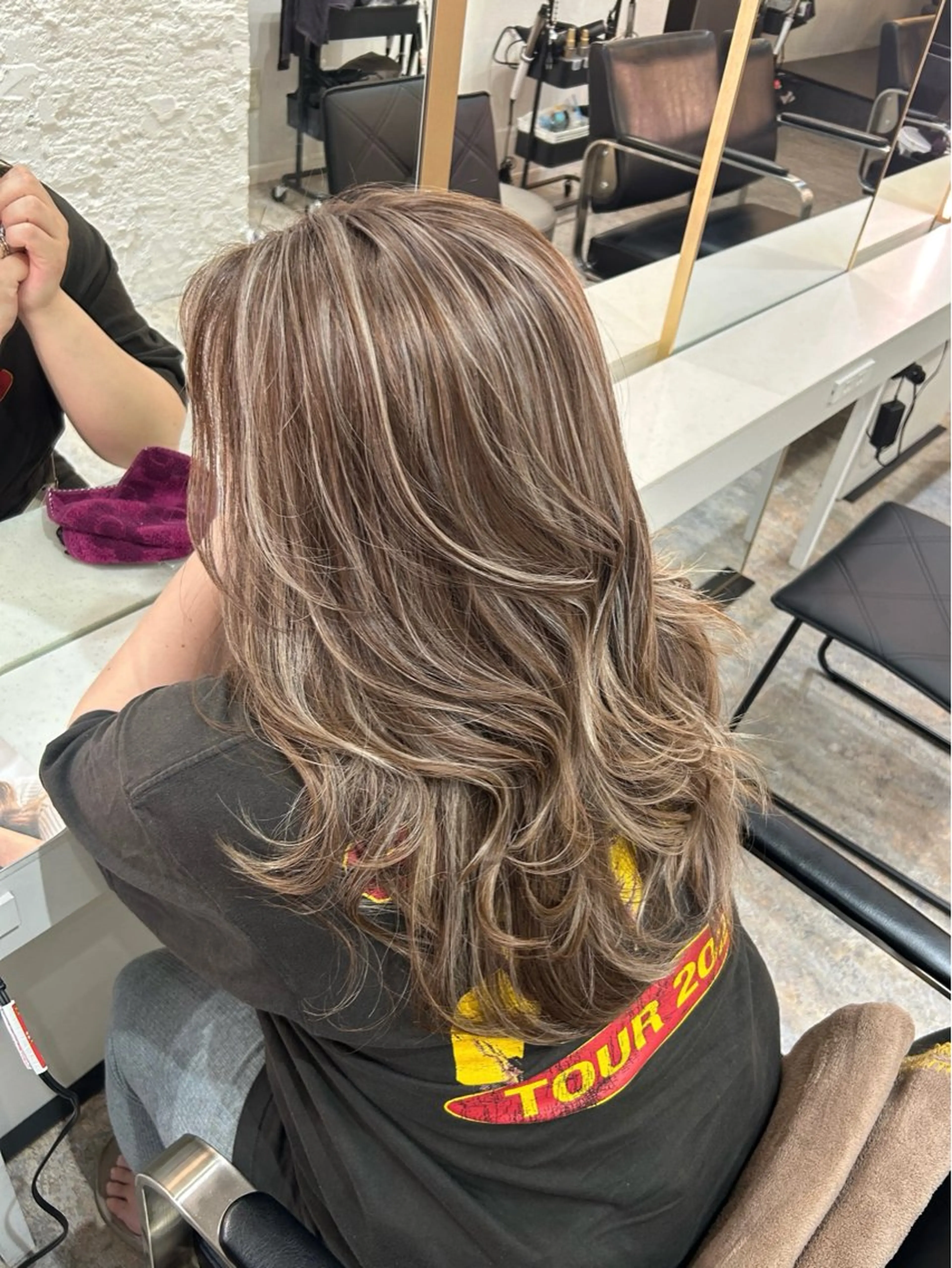 セミロング カラー レイヤーカット BLend 渋谷のヘアスタイル