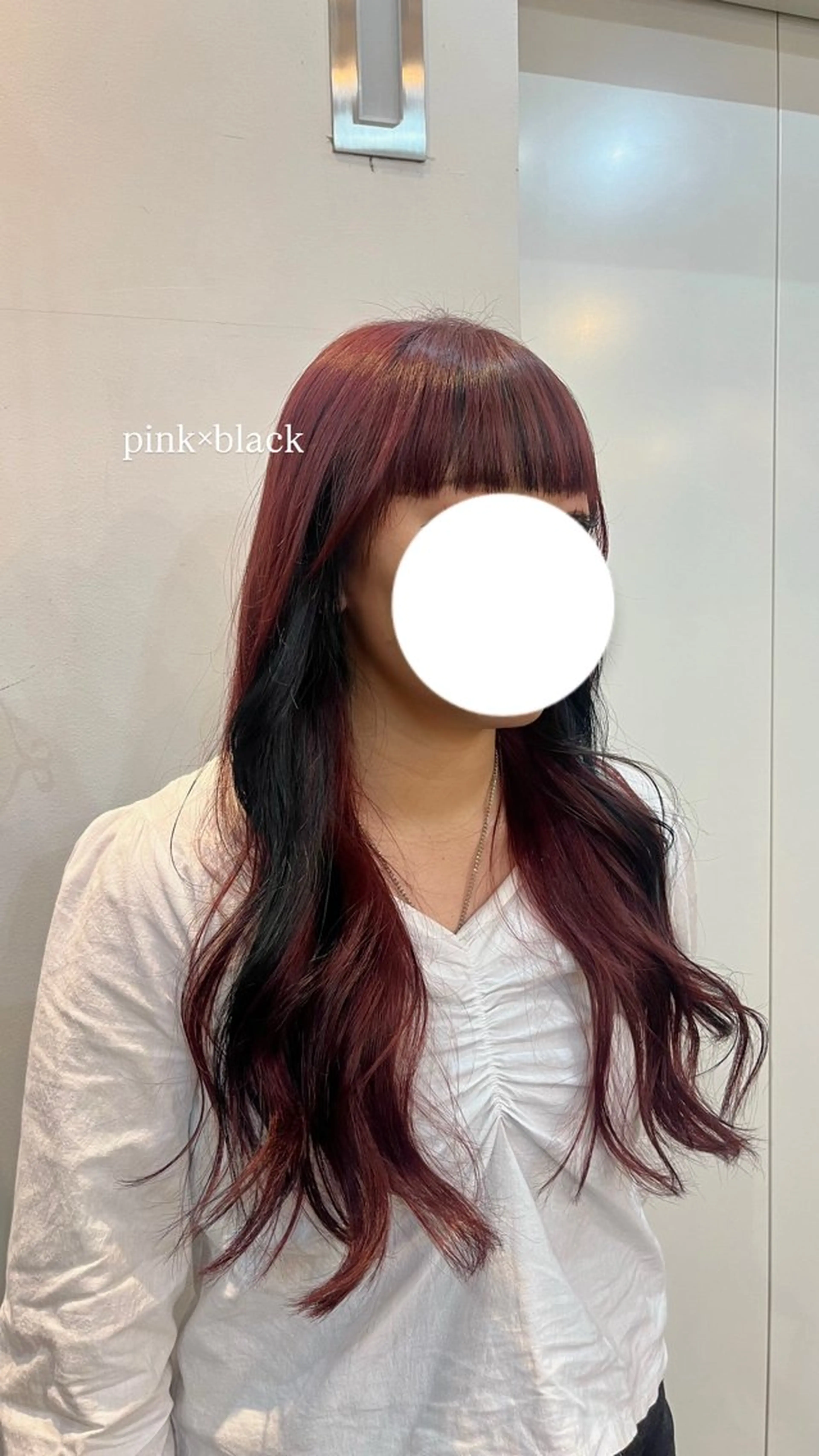 カラー 黒髪 ブリーチ デザインカラー ピンクカラー ヘアカラー トリートメント ブリーチカラー／ 銀座／秋葉香乃のヘアスタイル