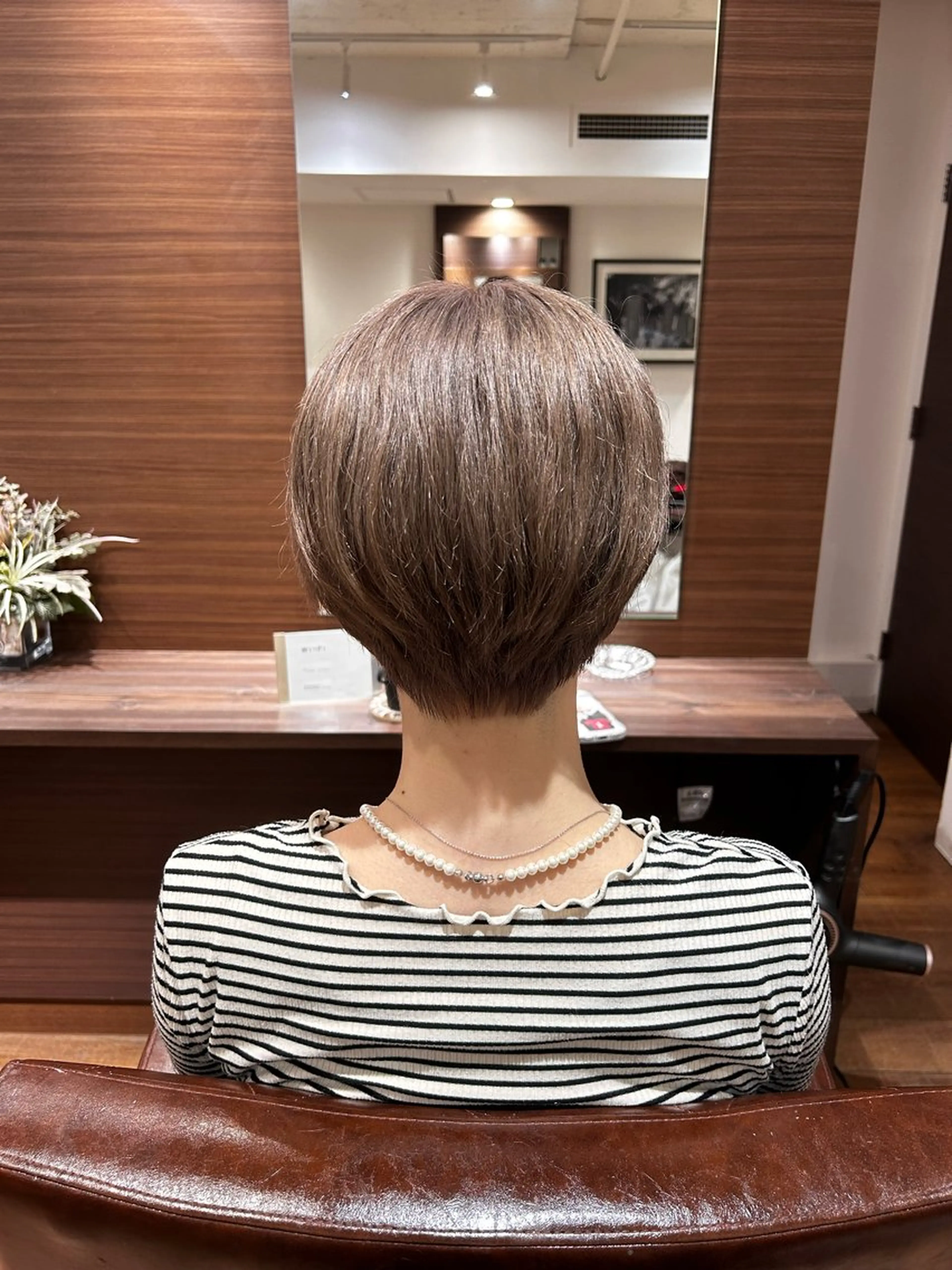 ショート くせ毛 🧡縮毛矯正🧡 伊藤はるかのヘアスタイル