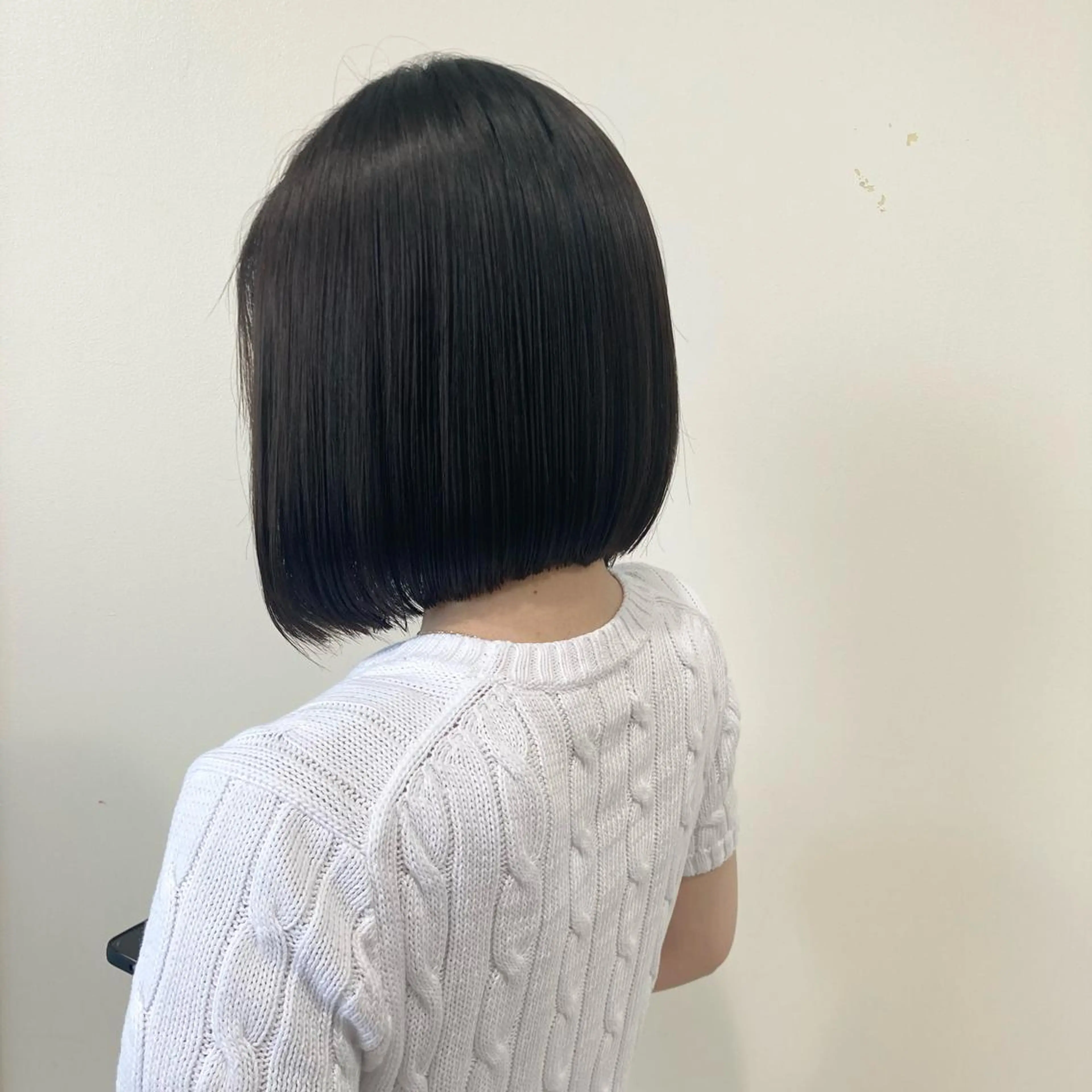 ショート カラー ヘアアレンジ 柳実帆/おさまるボブ /ジャニオタ美容師のヘアスタイル