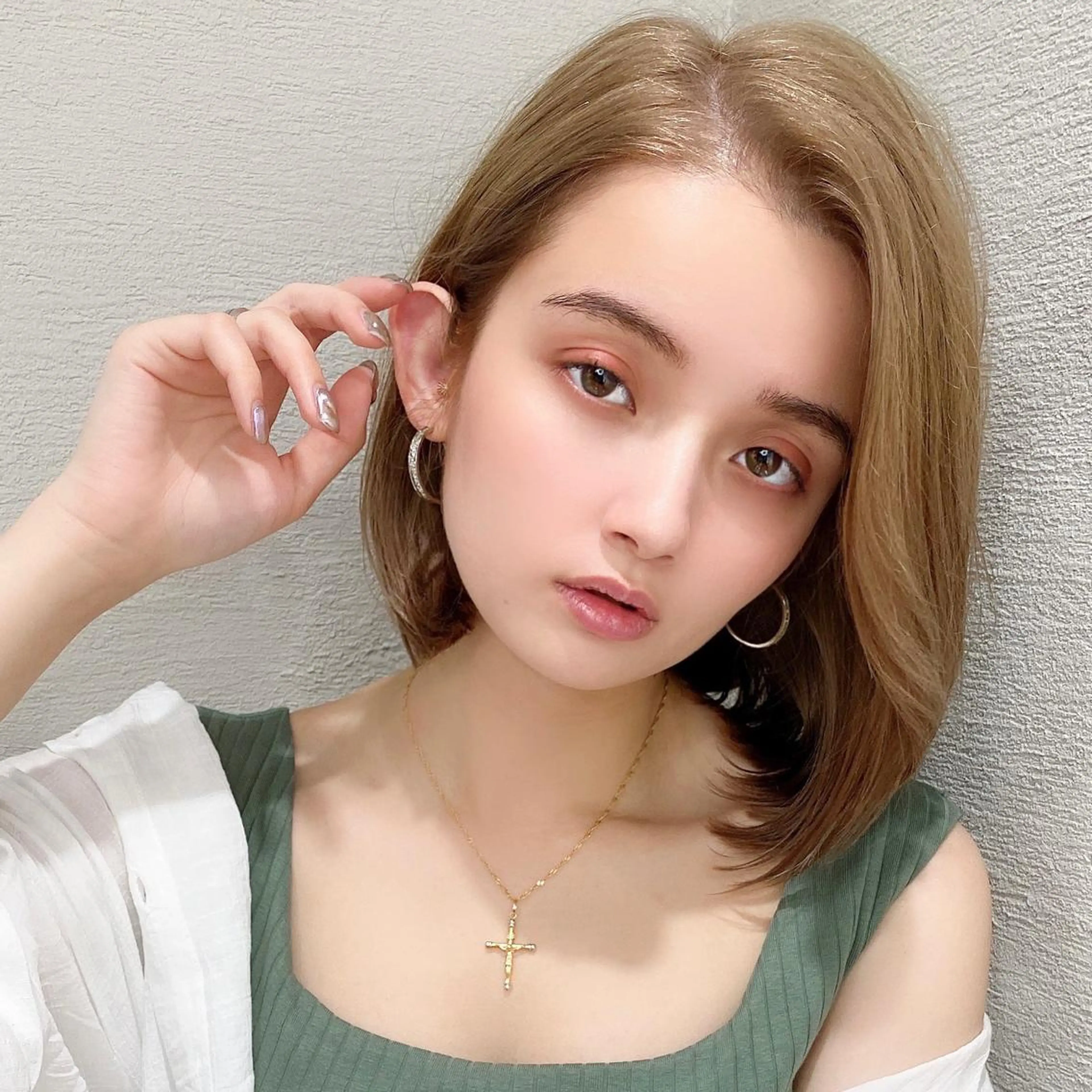 ショート カラー パーマ 小顔カット カット ヘアカラー トリートメント モテ髪×トレンド💕 小顔レイヤー 金井のヘアスタイル