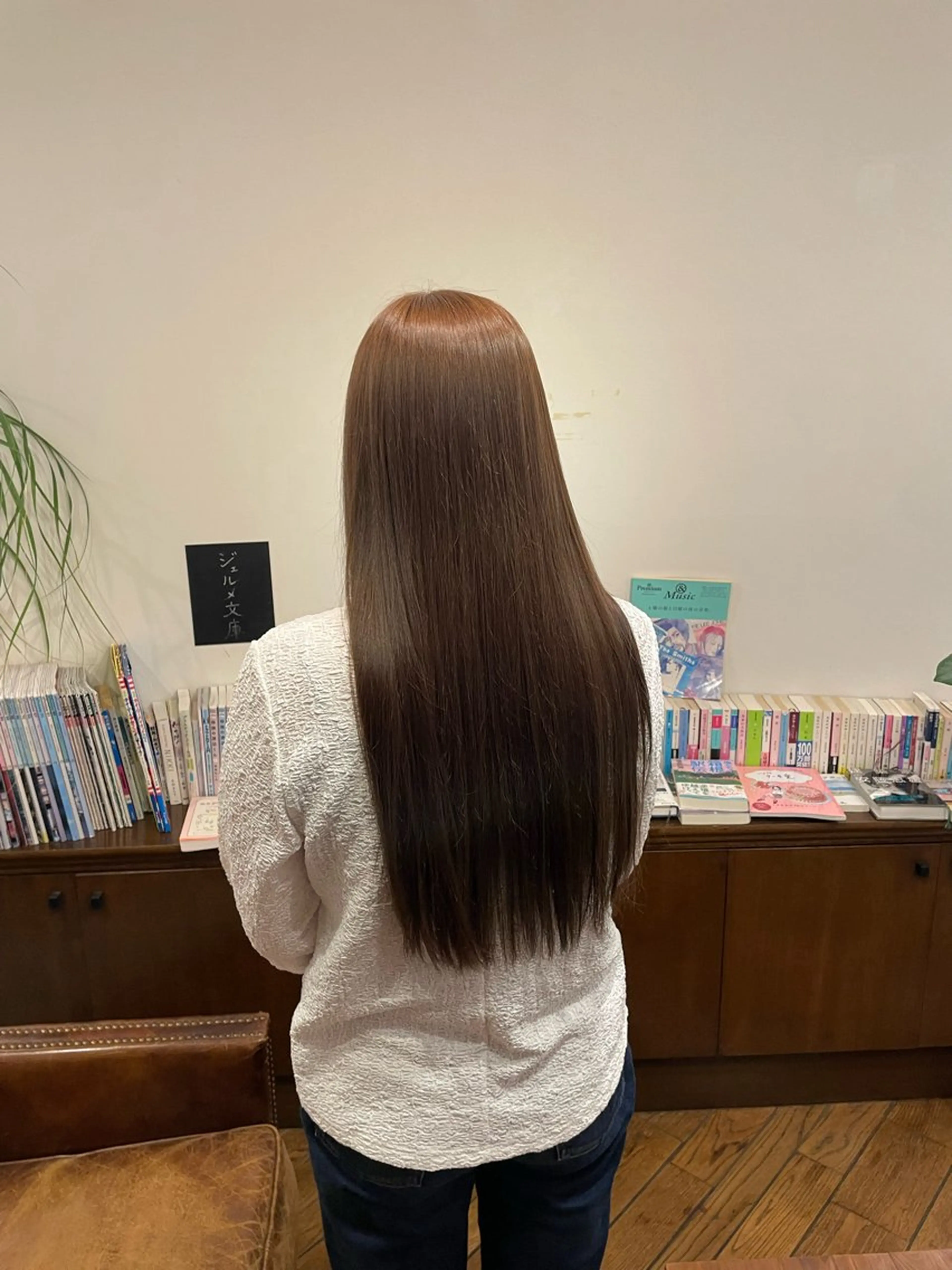 ロング 城田 萌子のヘアスタイル