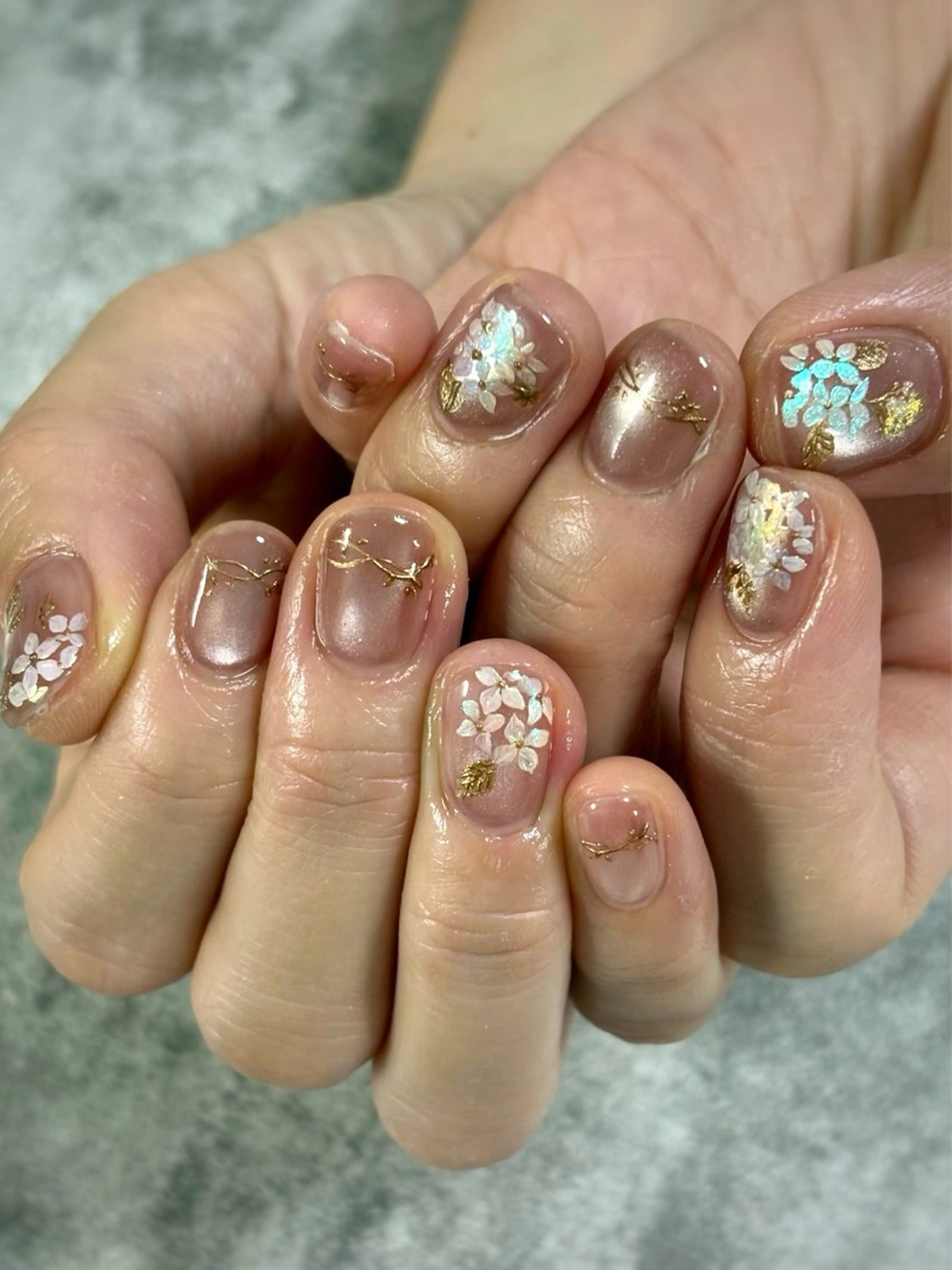ネイル ハンドネイル FIORITURA Maikoのネイルデザイン