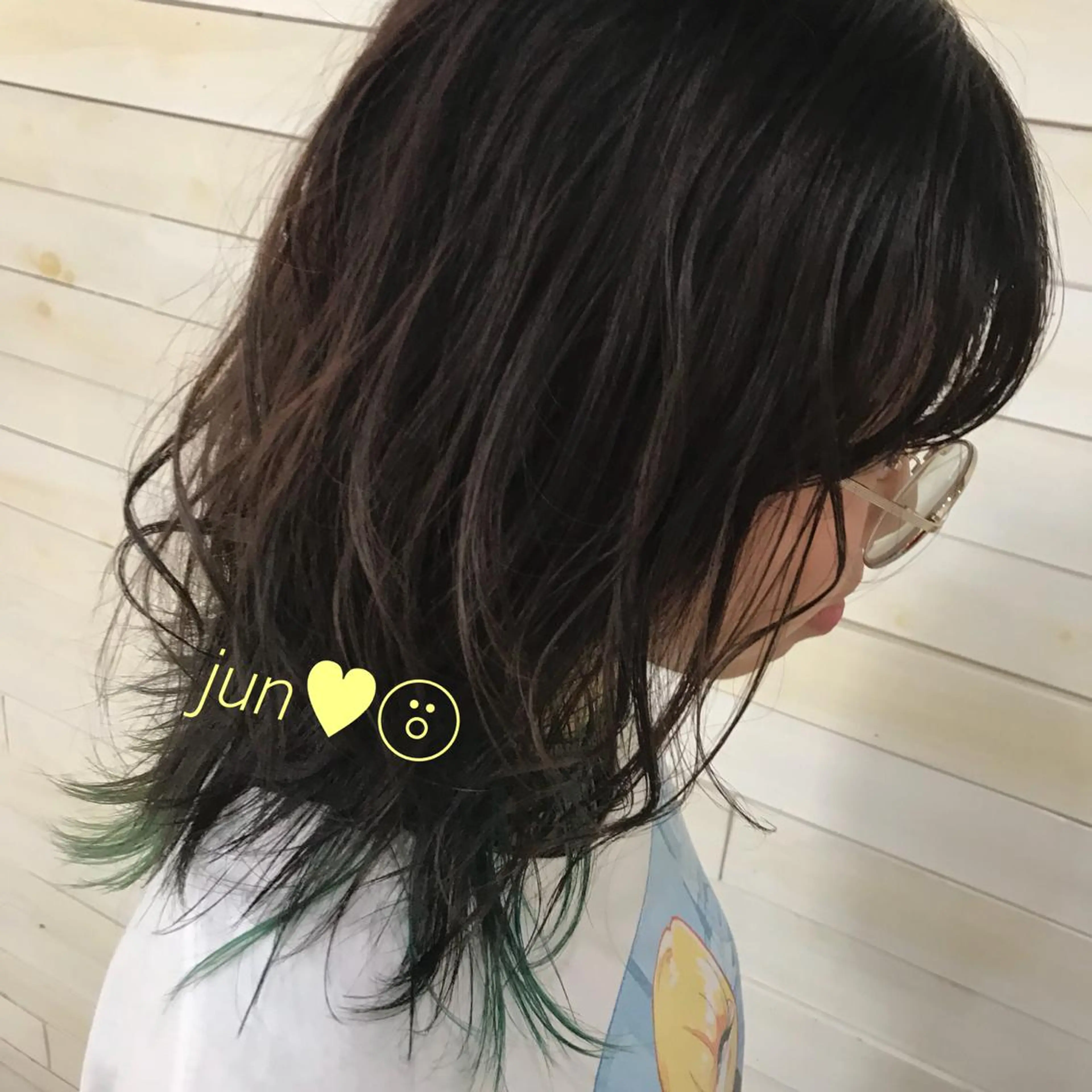 セミロング カラー ヘアアレンジ アディクシーカラー シルバー インナーカラー /ヘアメ じゅんのヘアスタイル