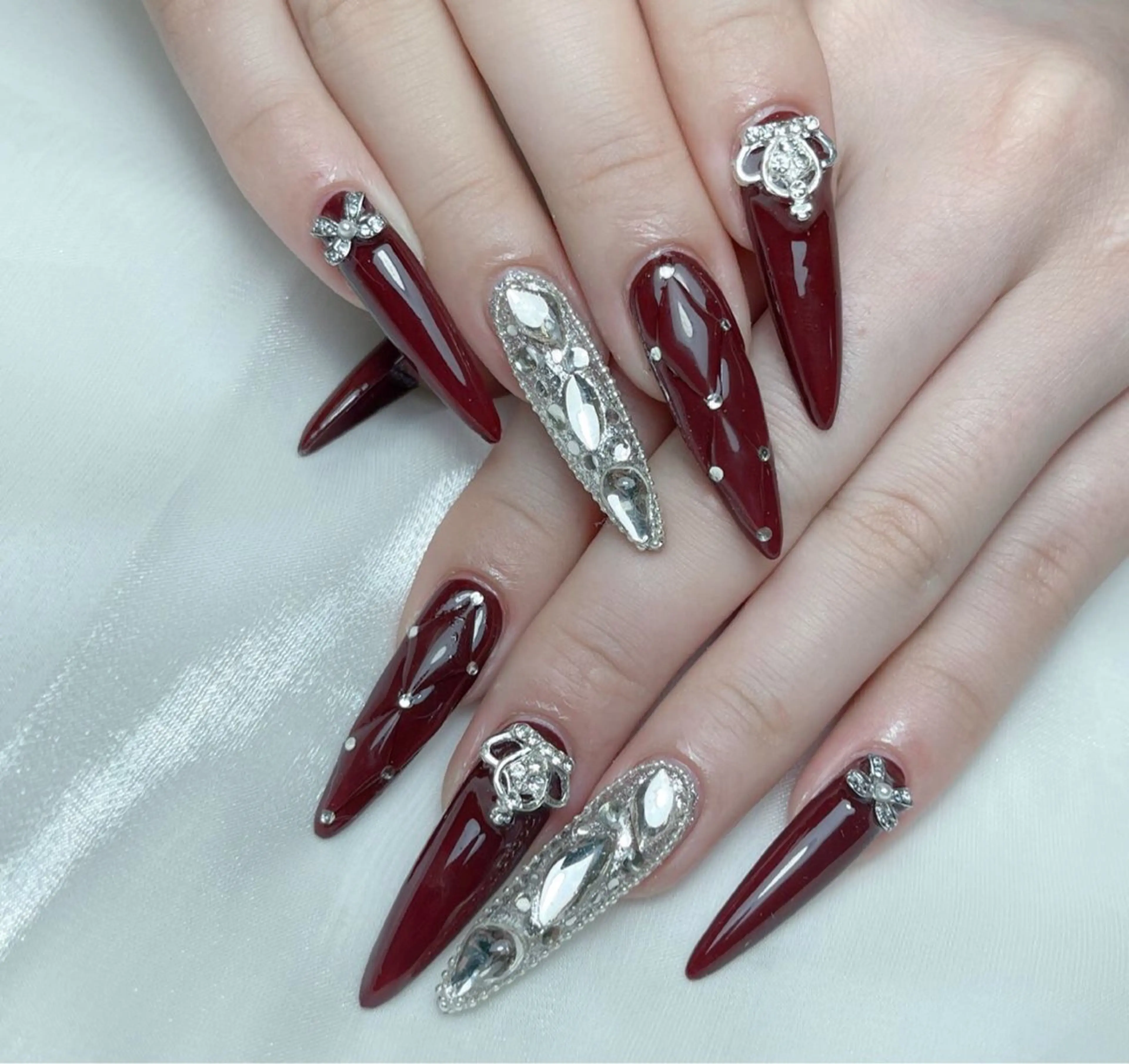 ネイル 🎀Ｍ nails✨ ビューティーのネイルデザイン