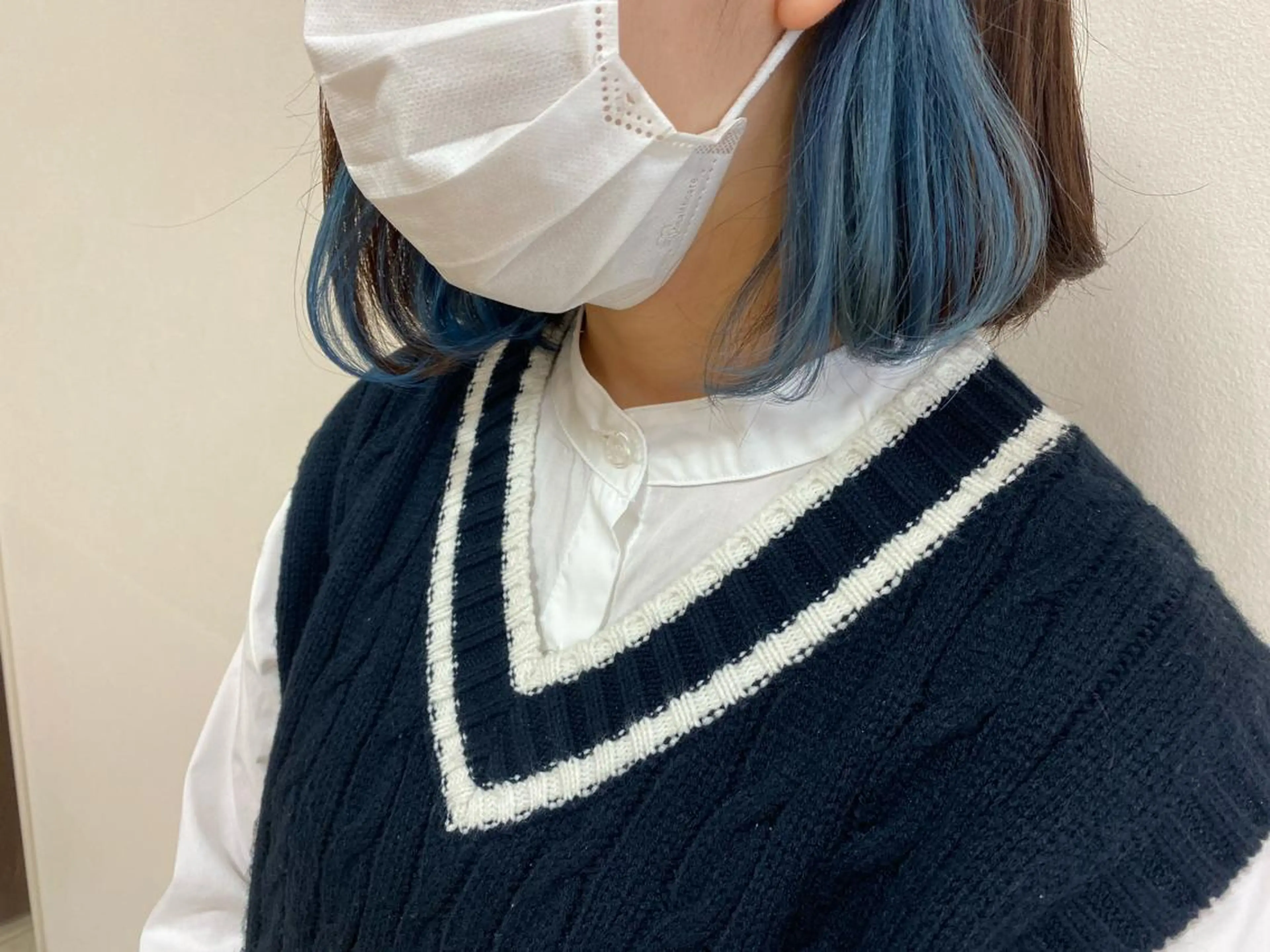 ミディアム カラー ヘアアレンジ ブルーカラー イヤリングカラー インナーカラー ネイビーカラー 顔周りカット enurk店 🍋 M I K U  *のその他イメージ