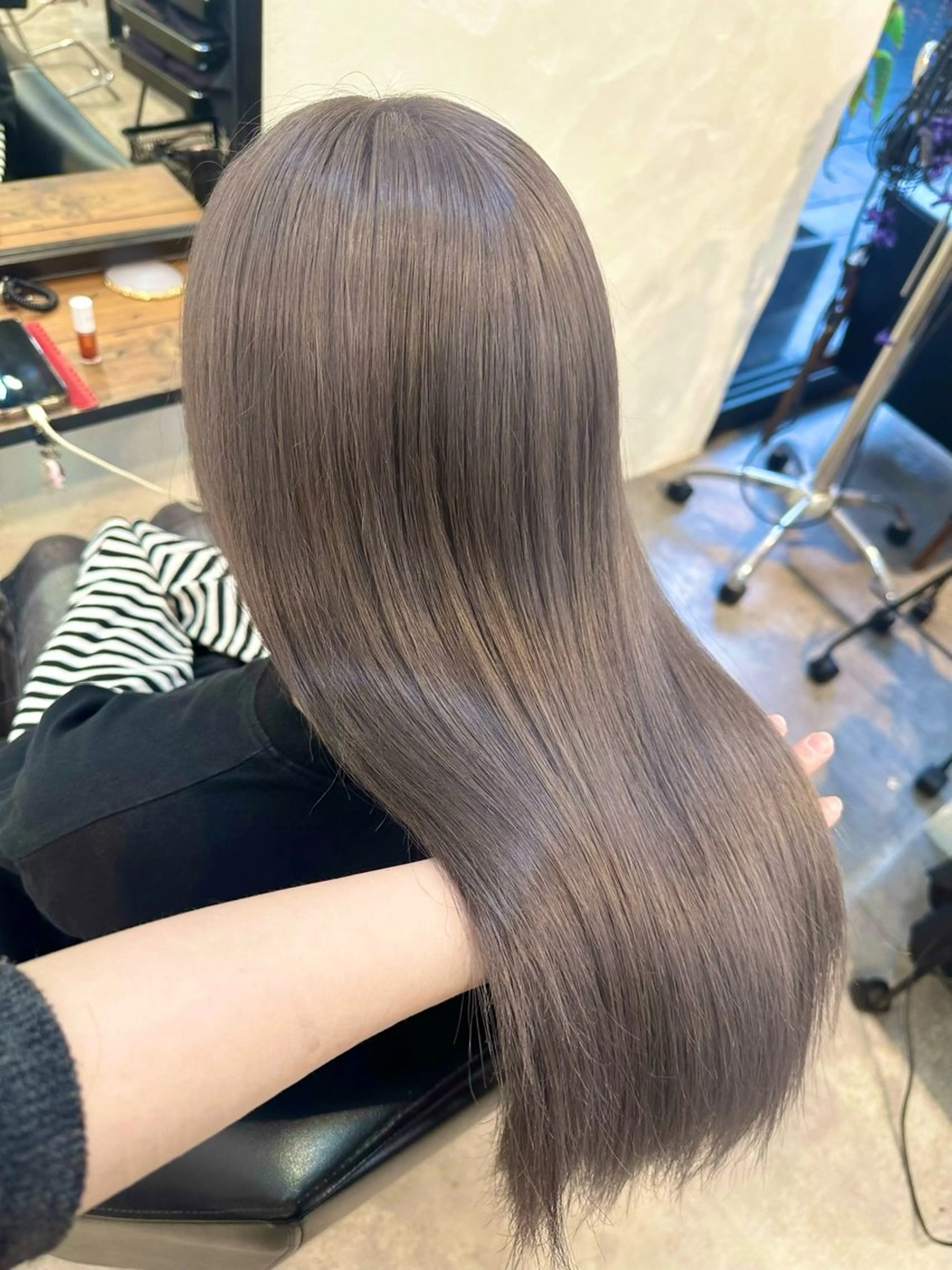 ロング カラー ヘアカラー トリートメント 🫧透明感カラー/ エクステ🫧アサミ️のヘアスタイル
