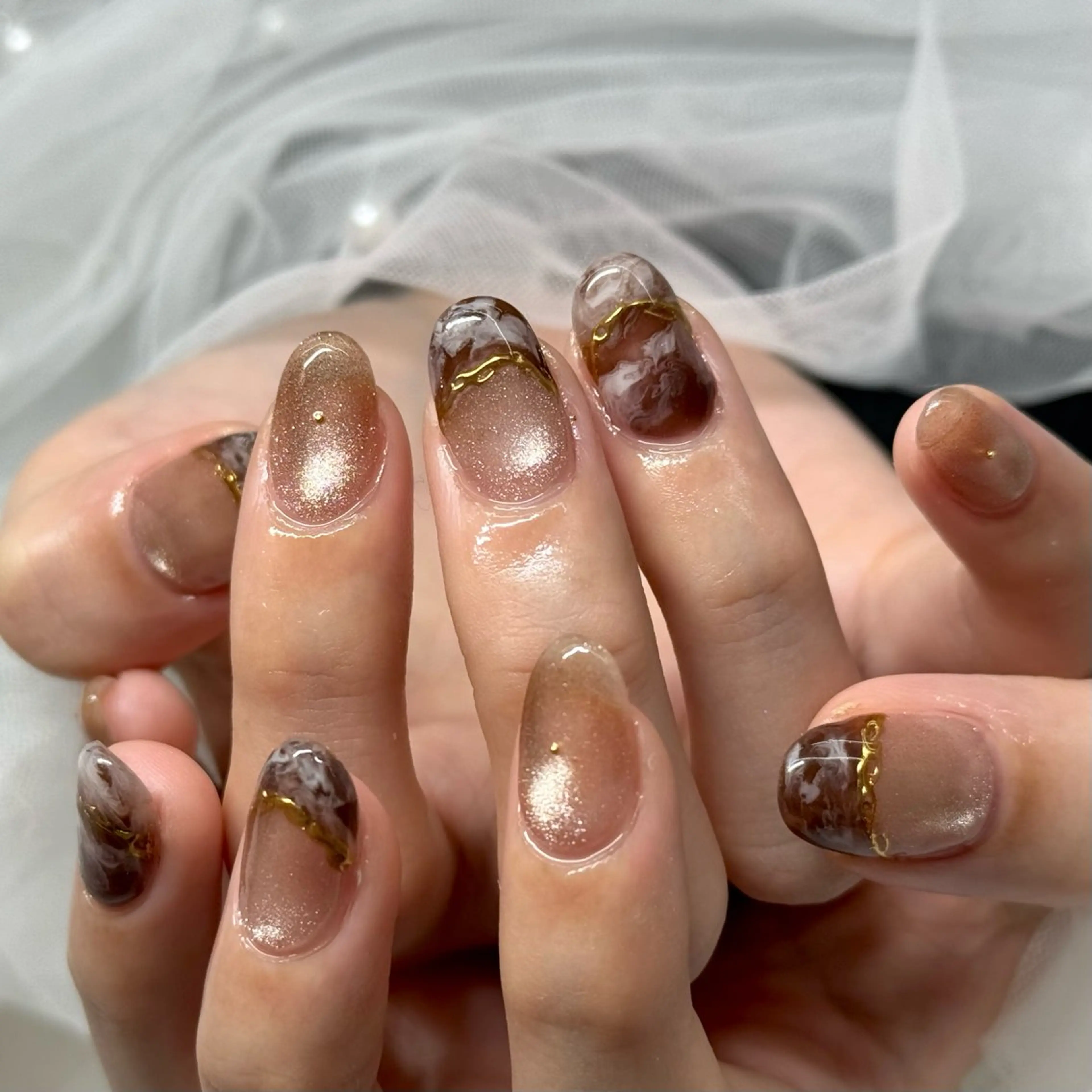 ネイル フレンチネイル ミラーネイル ニュアンスネイル Regina Marinaのネイルデザイン