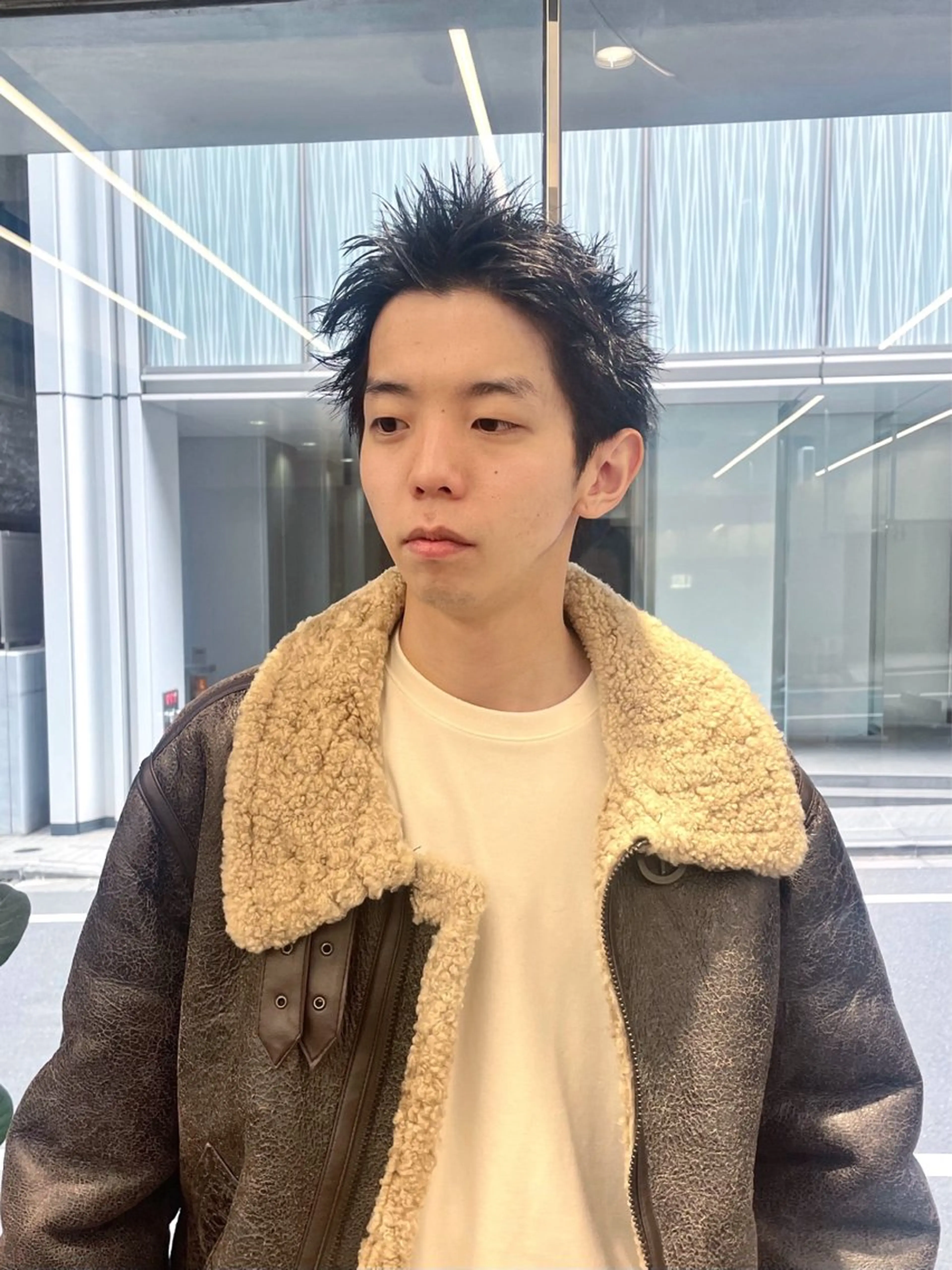 メンズ カット・透明感カラー TAIGAのヘアスタイル