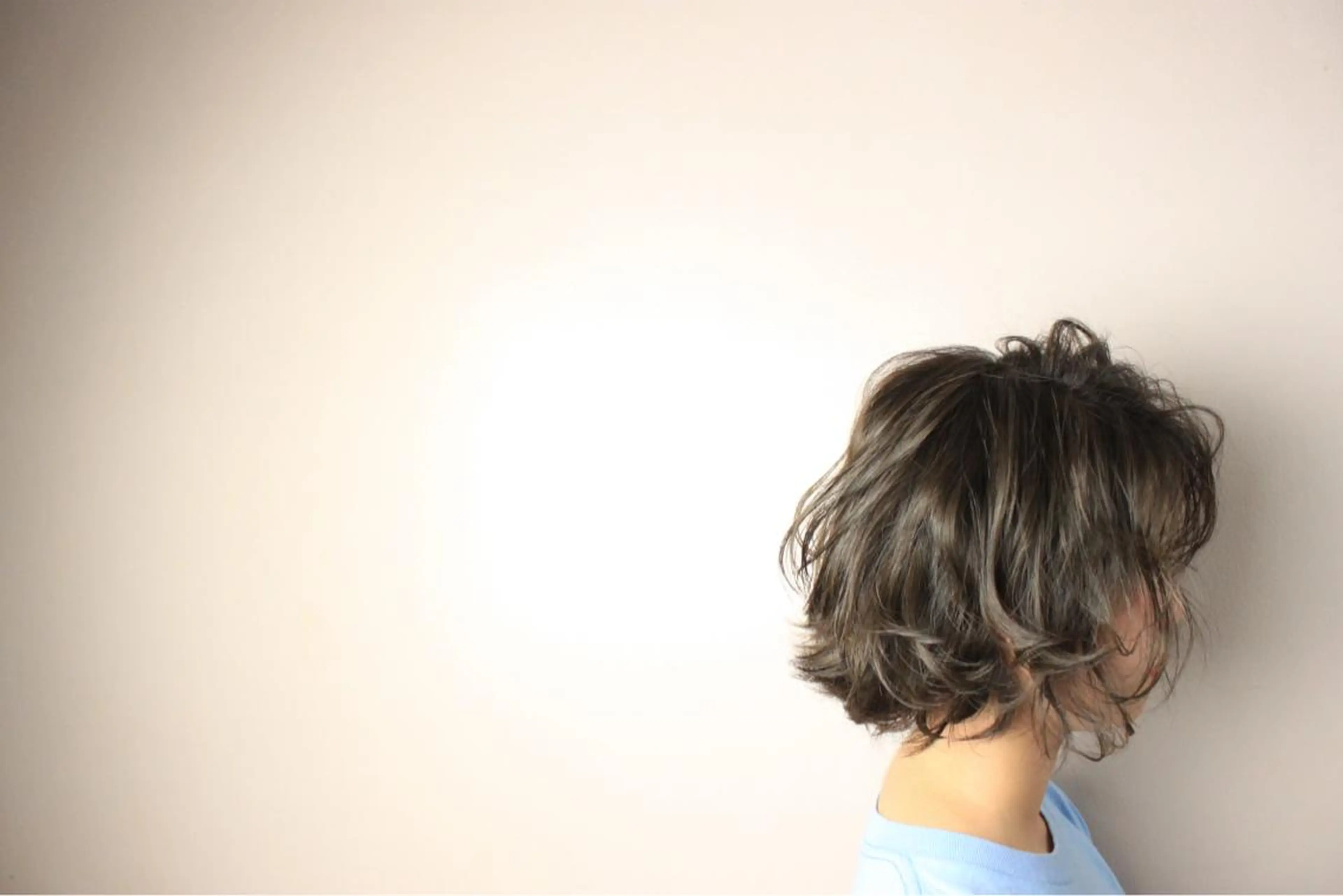 ショート カラー パーマ アディクシーカラー グレージュ イルミナカラー ショートヘア カット ヘアカラー トリートメント ✨U-topia渡邉 大樹【公認資格有】✨のヘアスタイル