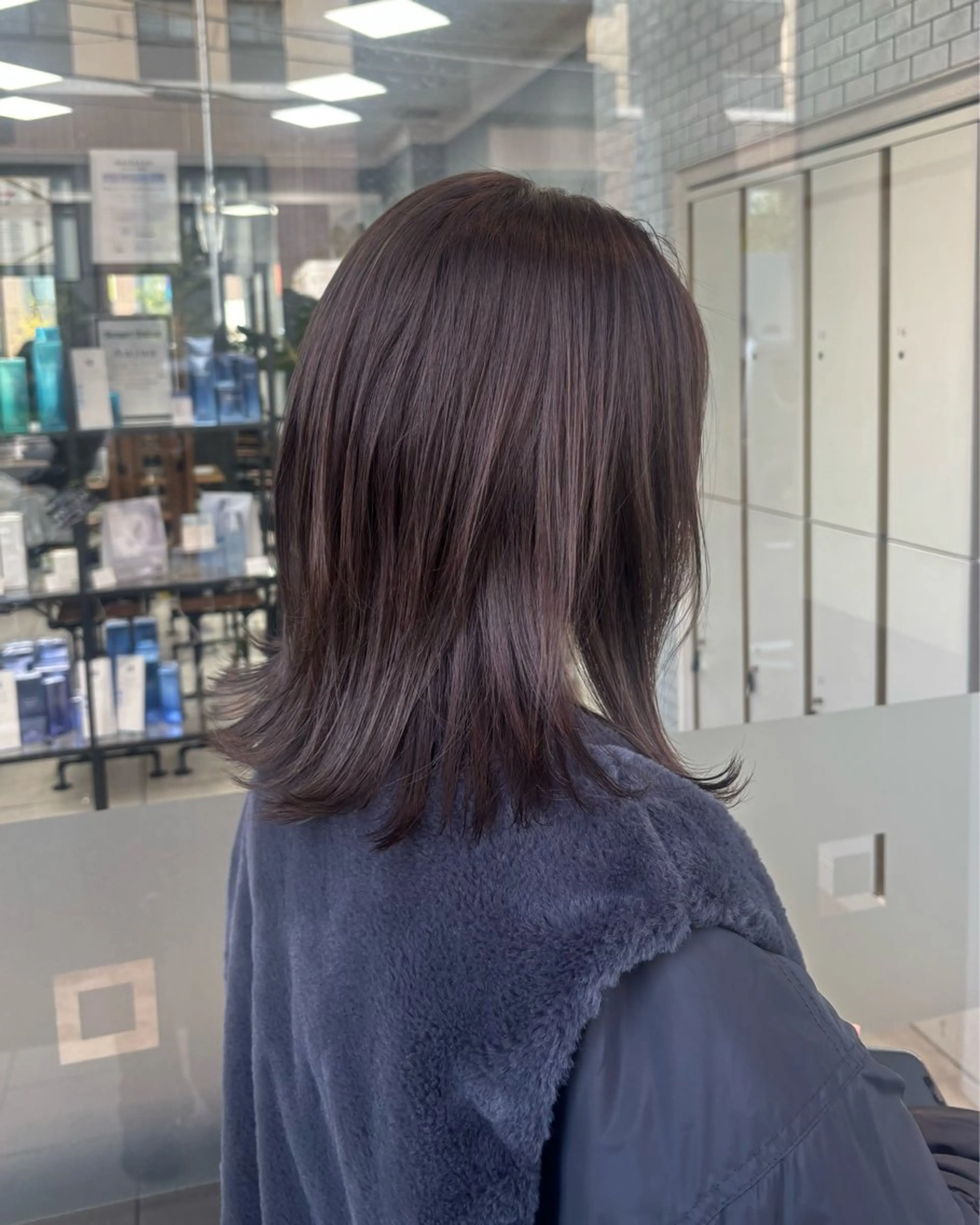 カラー ブリーチ 透明感カラー ダブルカラー グレージュ ブリーチなしカラー ヘアカラー トリートメント 垢抜けヘア/ レイヤー/暖色/麻咲のヘアスタイル