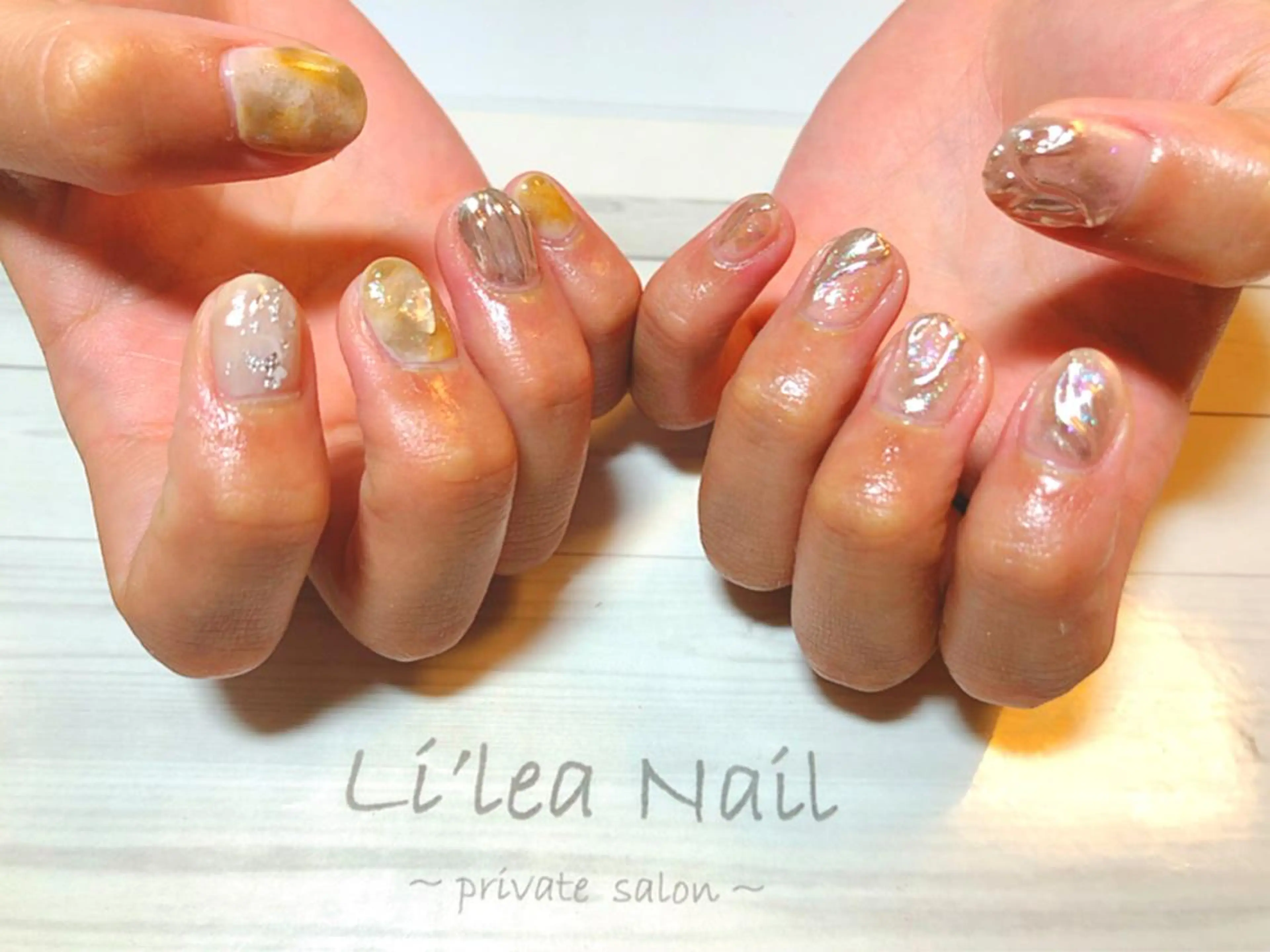 ネイル Li'leaNail AINAのネイルデザイン