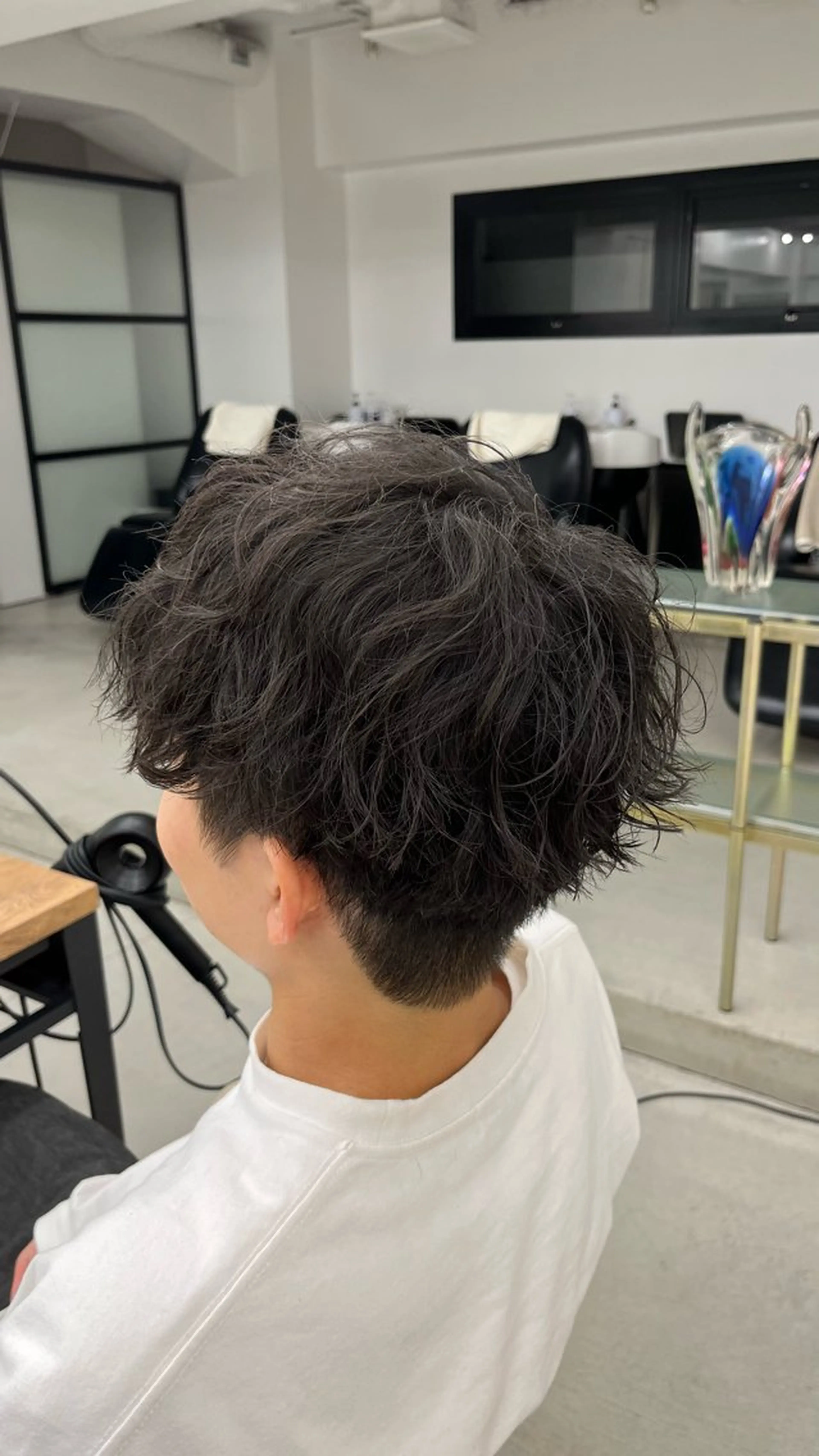 メンズ センターパート フェザーパーマ メンズパーマ 波巻きパーマ カット パーマ Hair Salon LUCEY所属・メンズカット/パー マ/川越/成田最のヘアスタイル