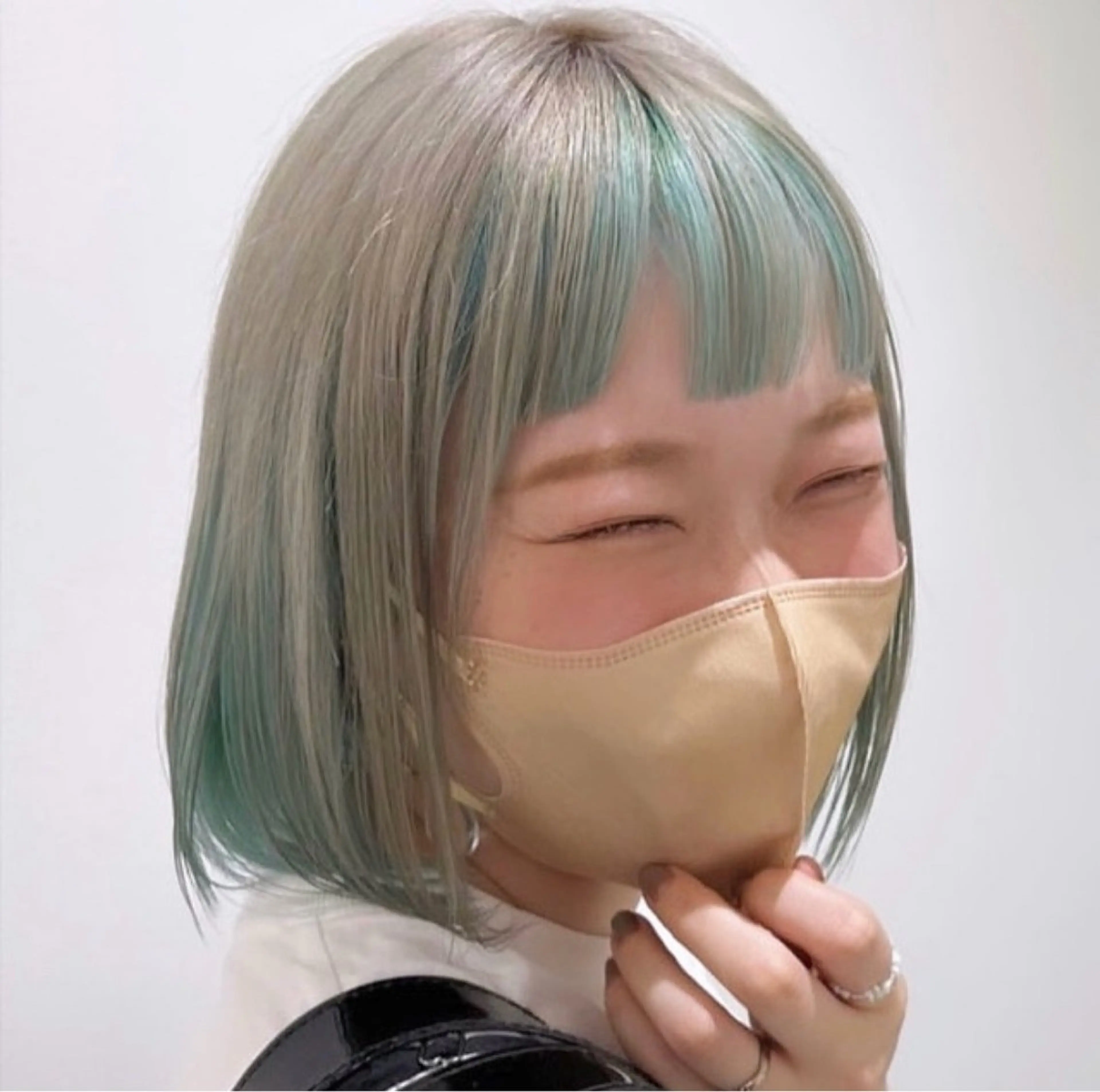 ミディアム カラー レイヤー/ボブ/透明 感カラー/佐藤奈由のヘアスタイル