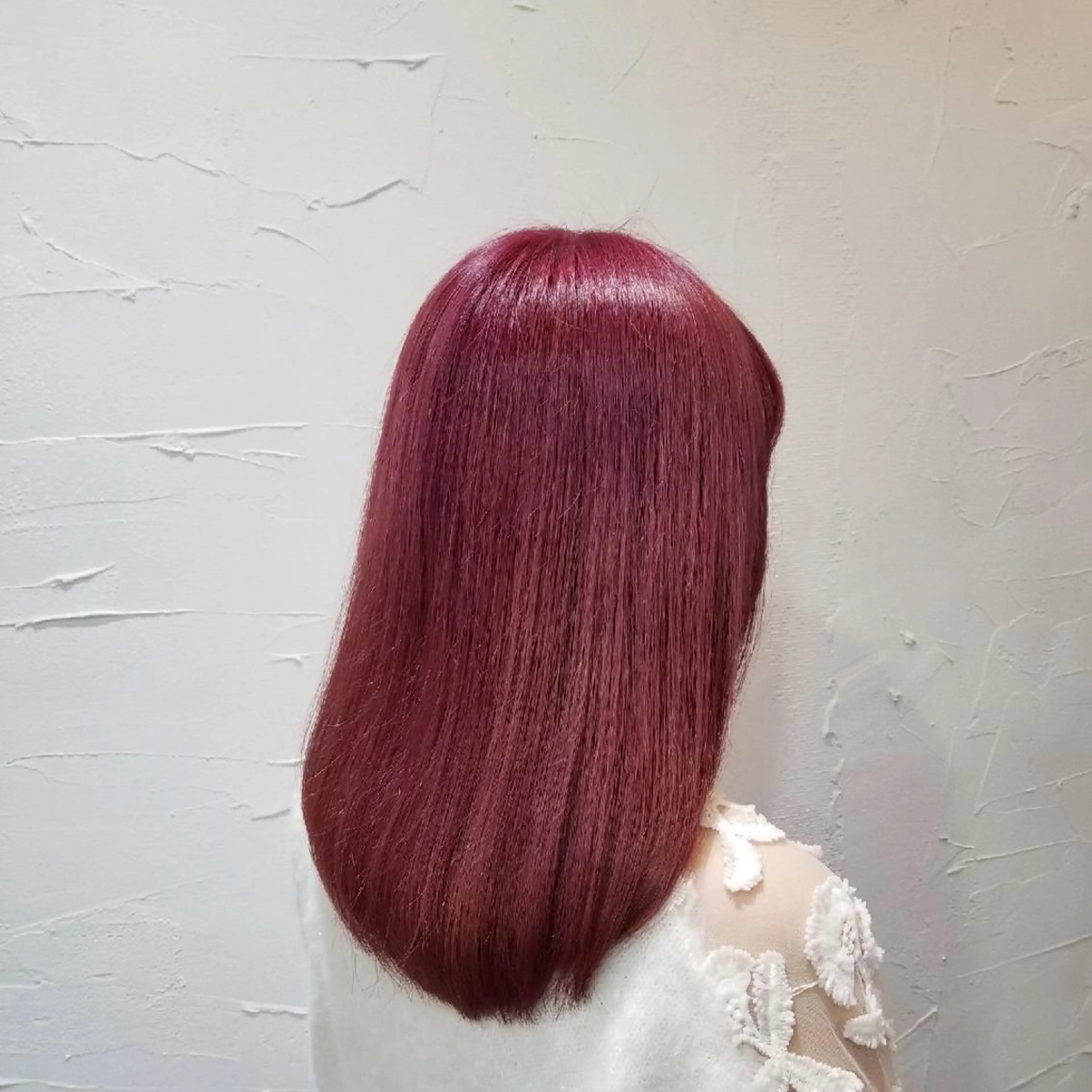 ミディアム カラー bathair 持田侑祐のヘアスタイル